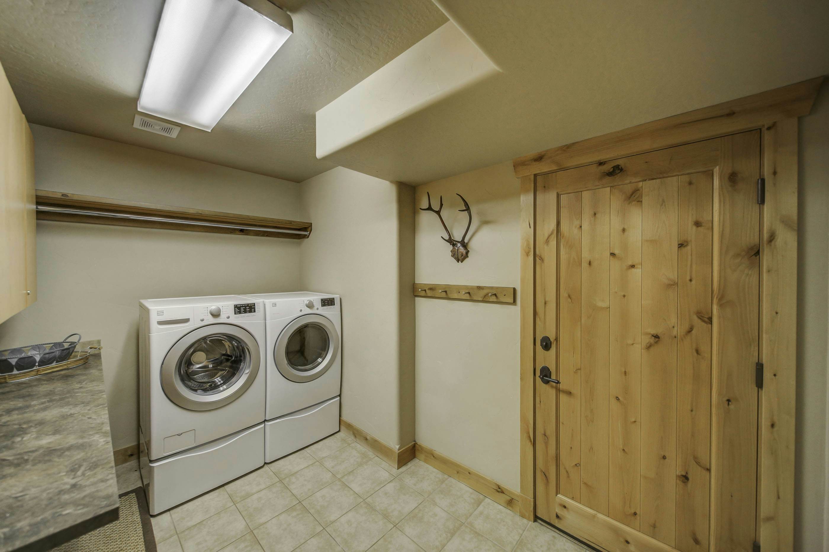 Bear Discovery Custom Tamarack Estate Home