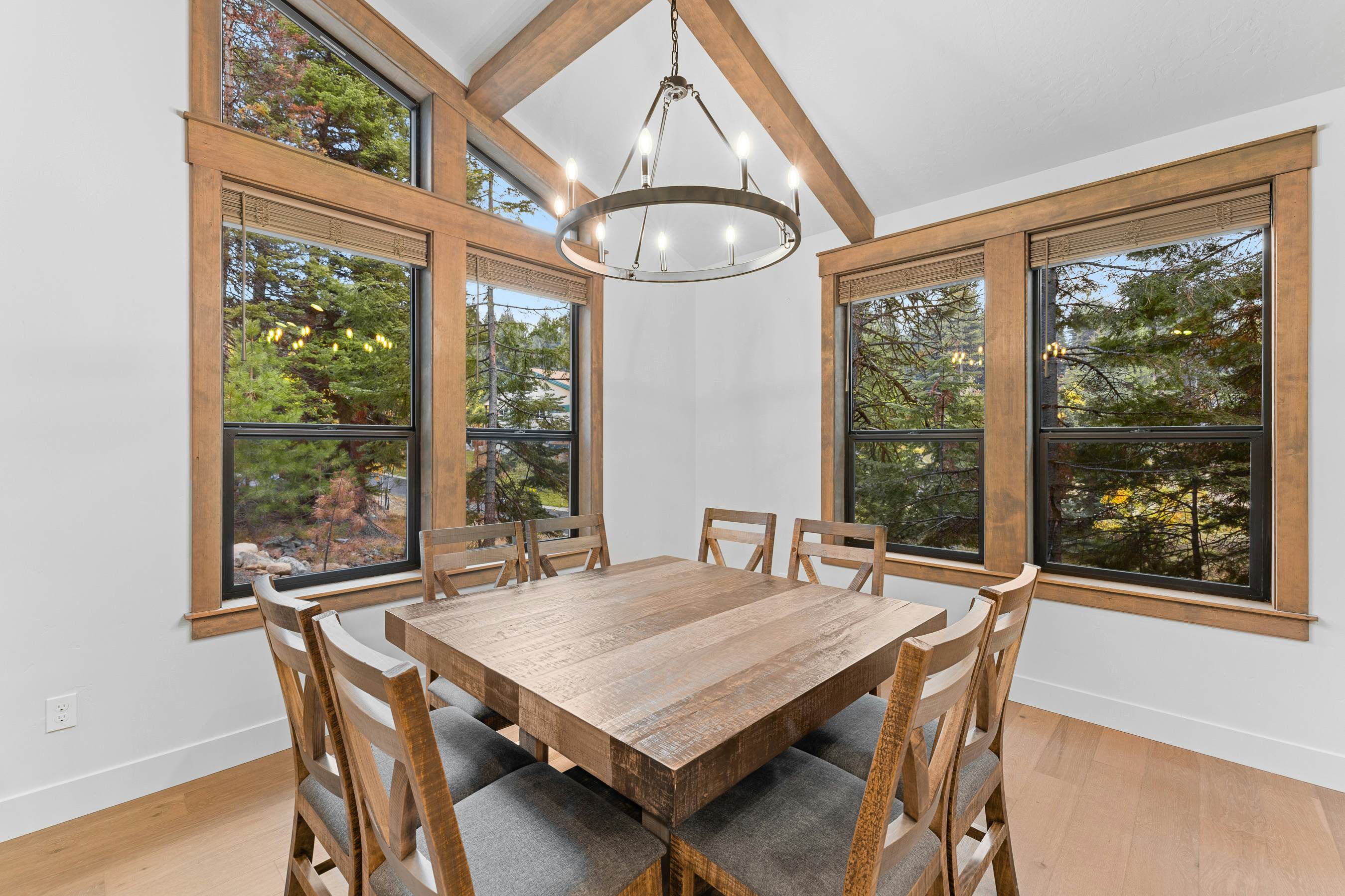 Spring Mountain Paradise