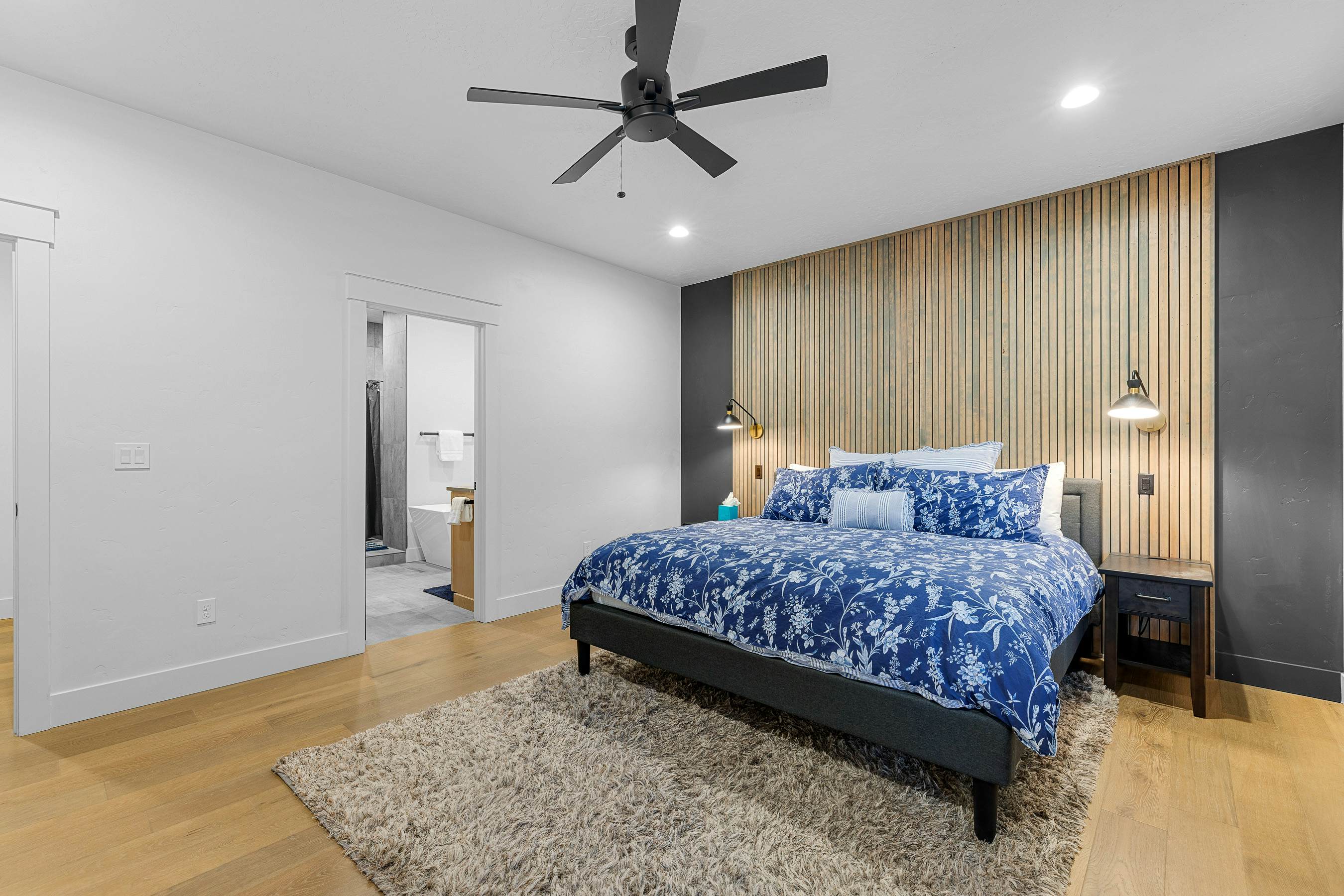 Spring Mountain Paradise