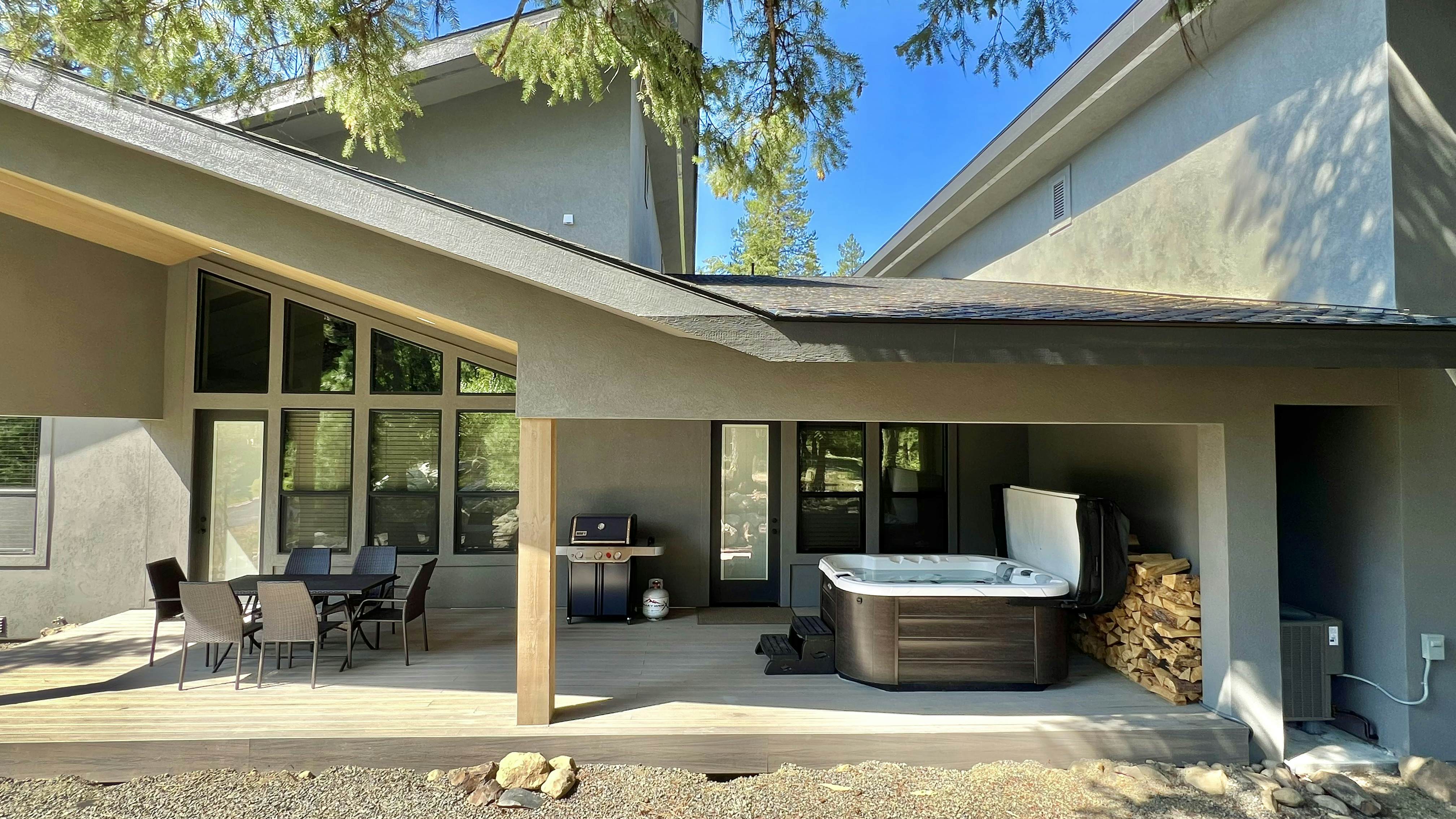 Spring Mountain Paradise