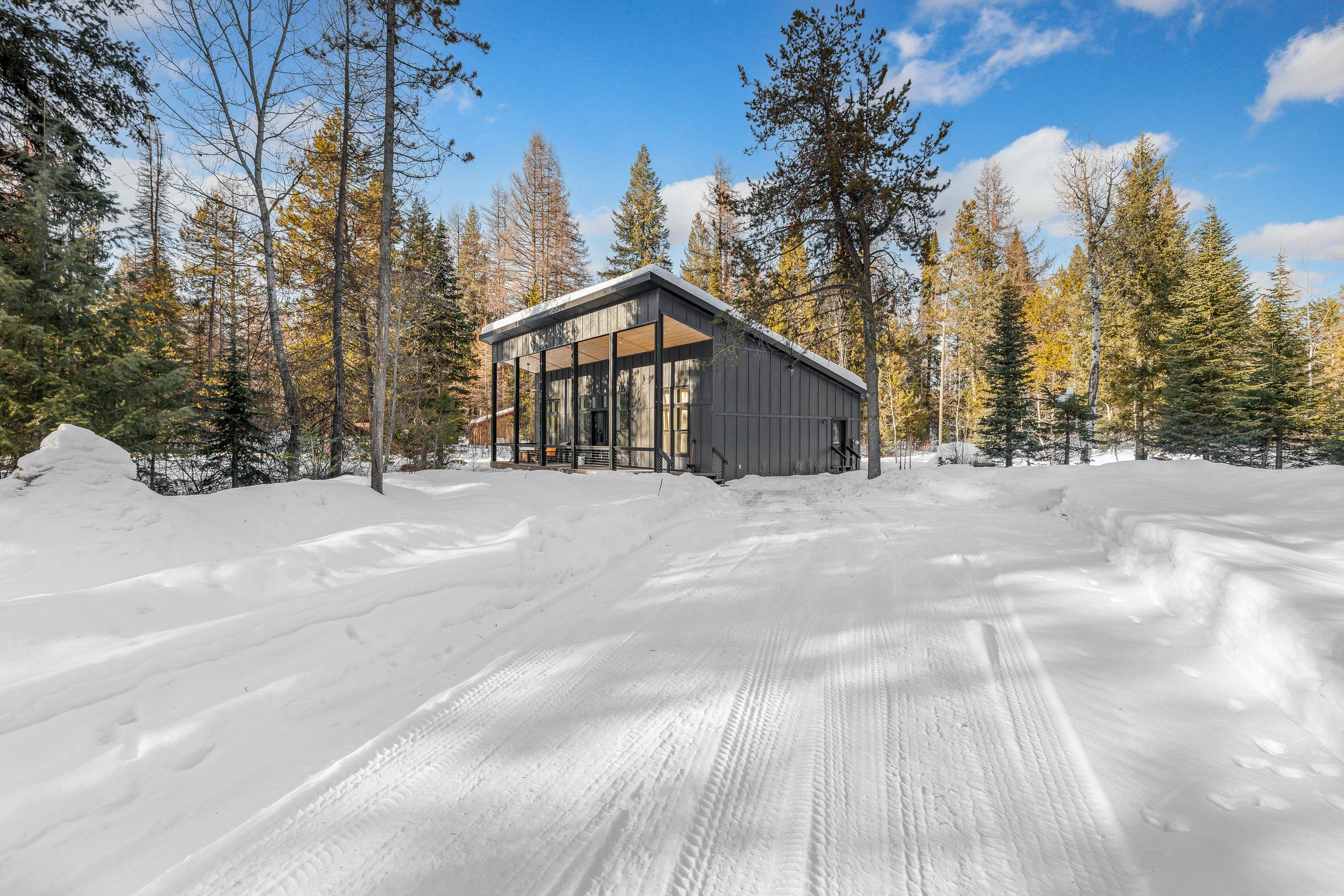 Wagon Wheel Hideaway