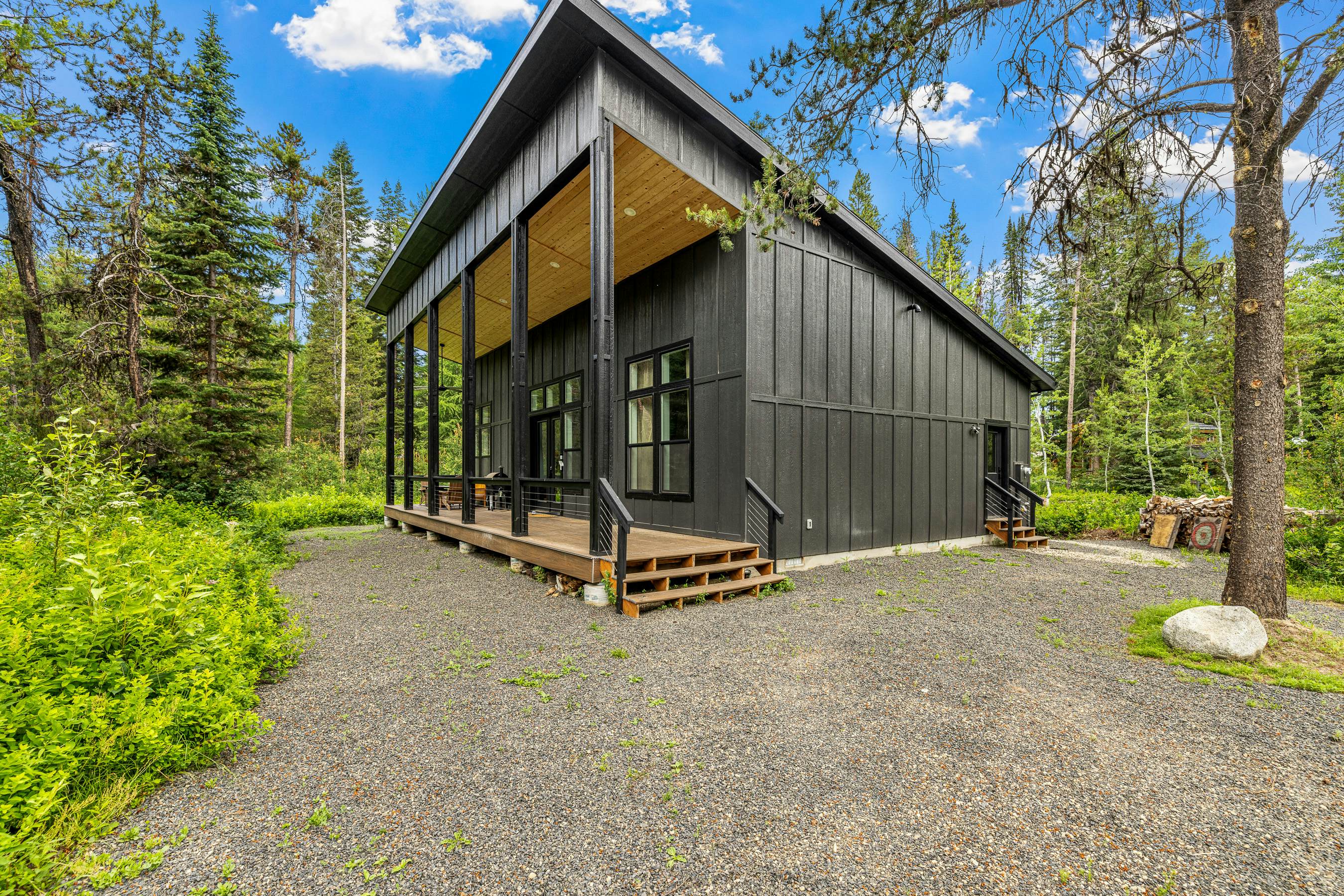 Wagon Wheel Hideaway