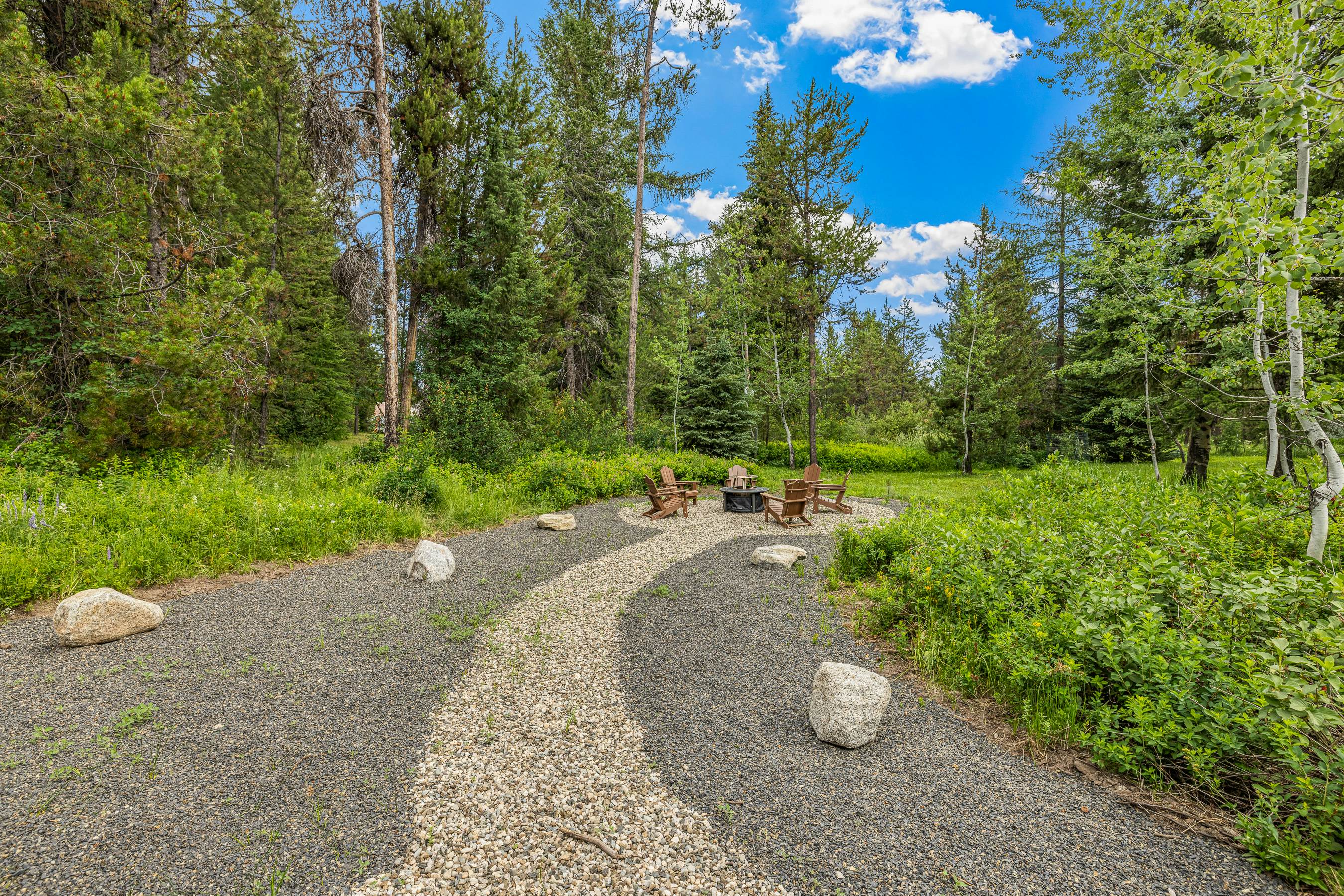 Wagon Wheel Hideaway