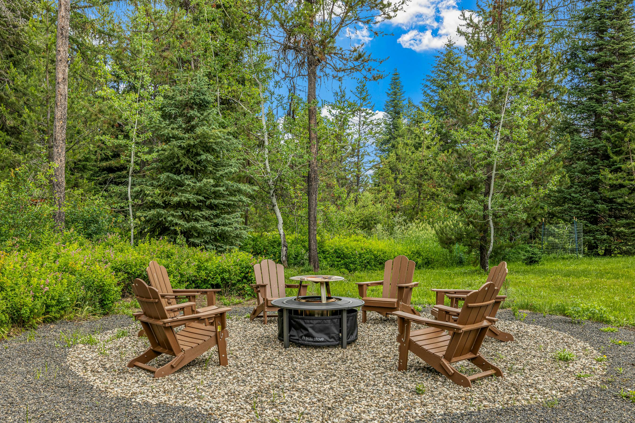 Wagon Wheel Hideaway