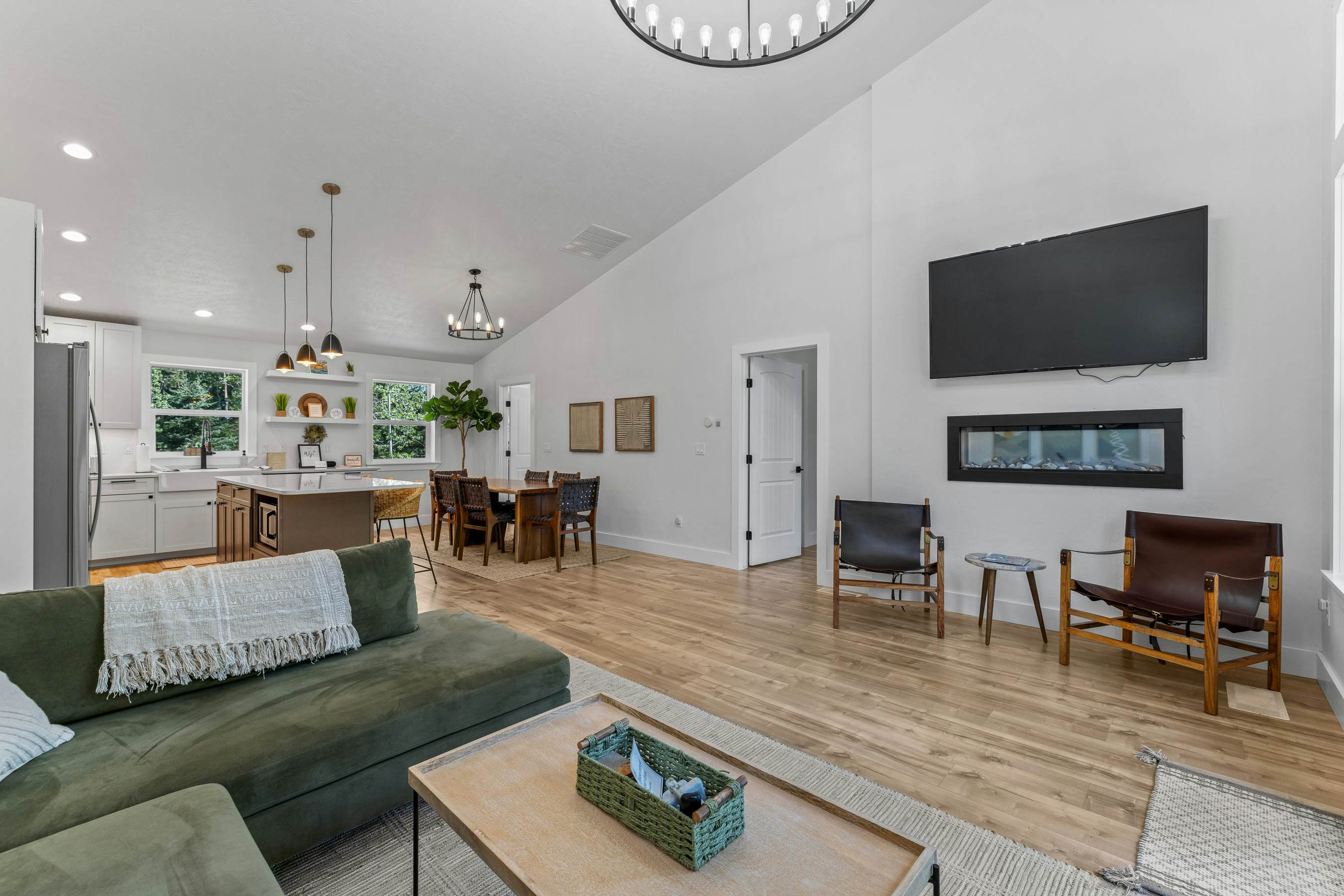 Wagon Wheel Hideaway