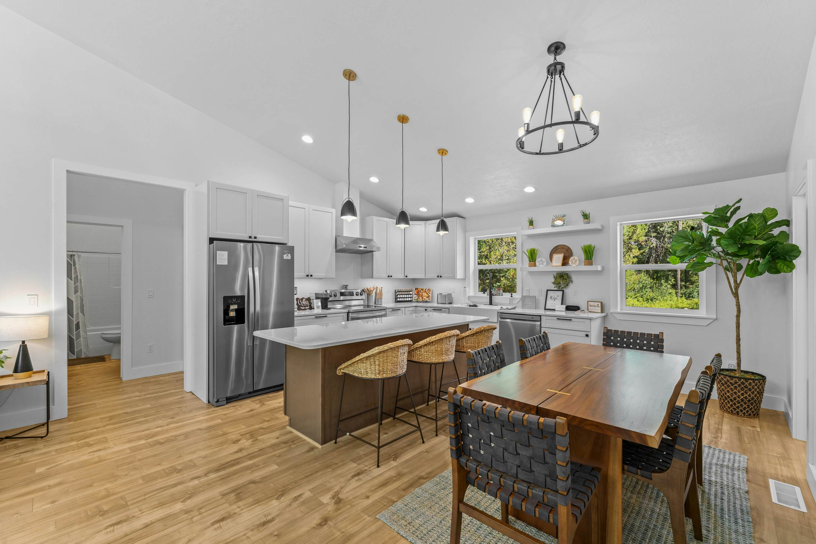 Wagon Wheel Hideaway