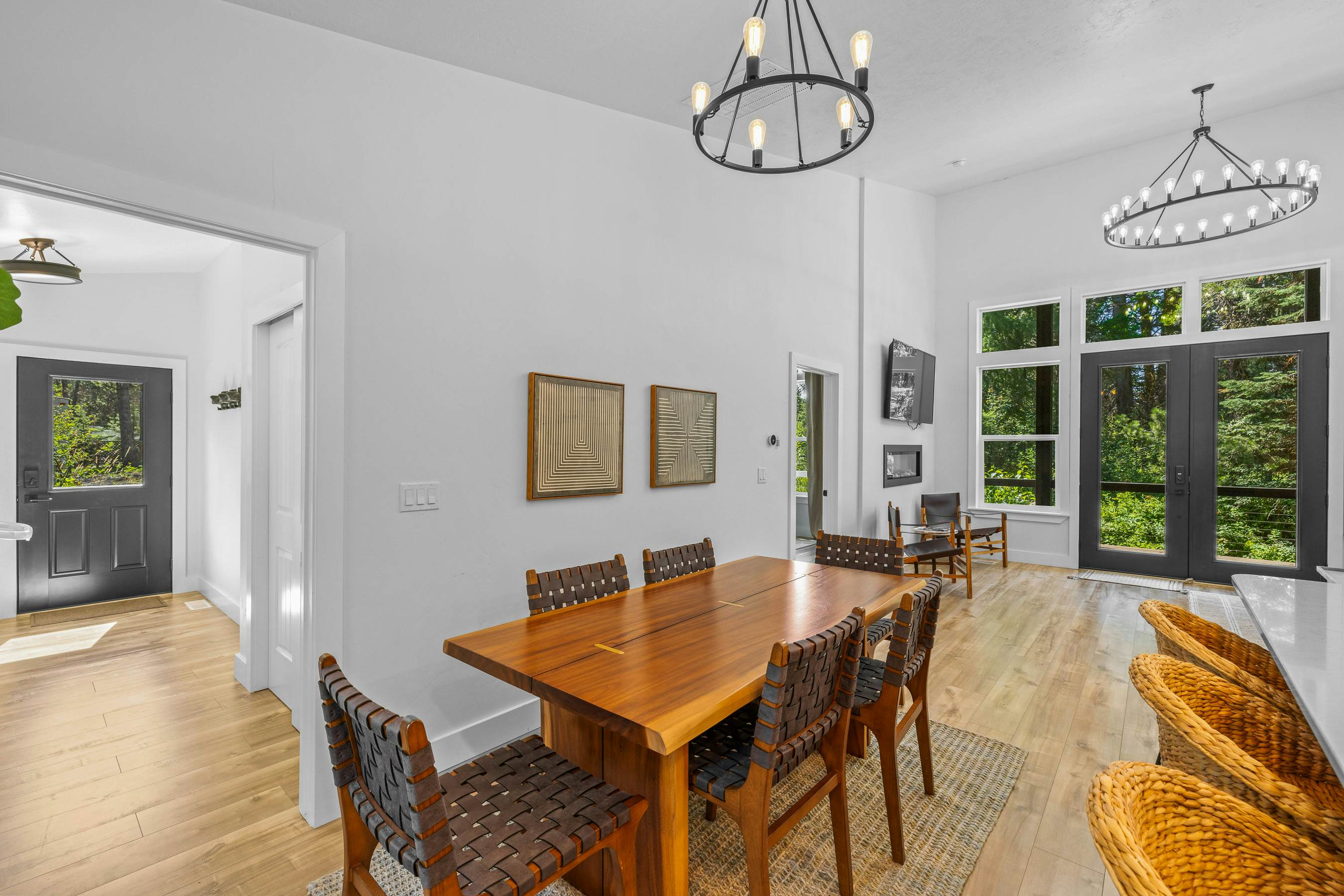 Wagon Wheel Hideaway