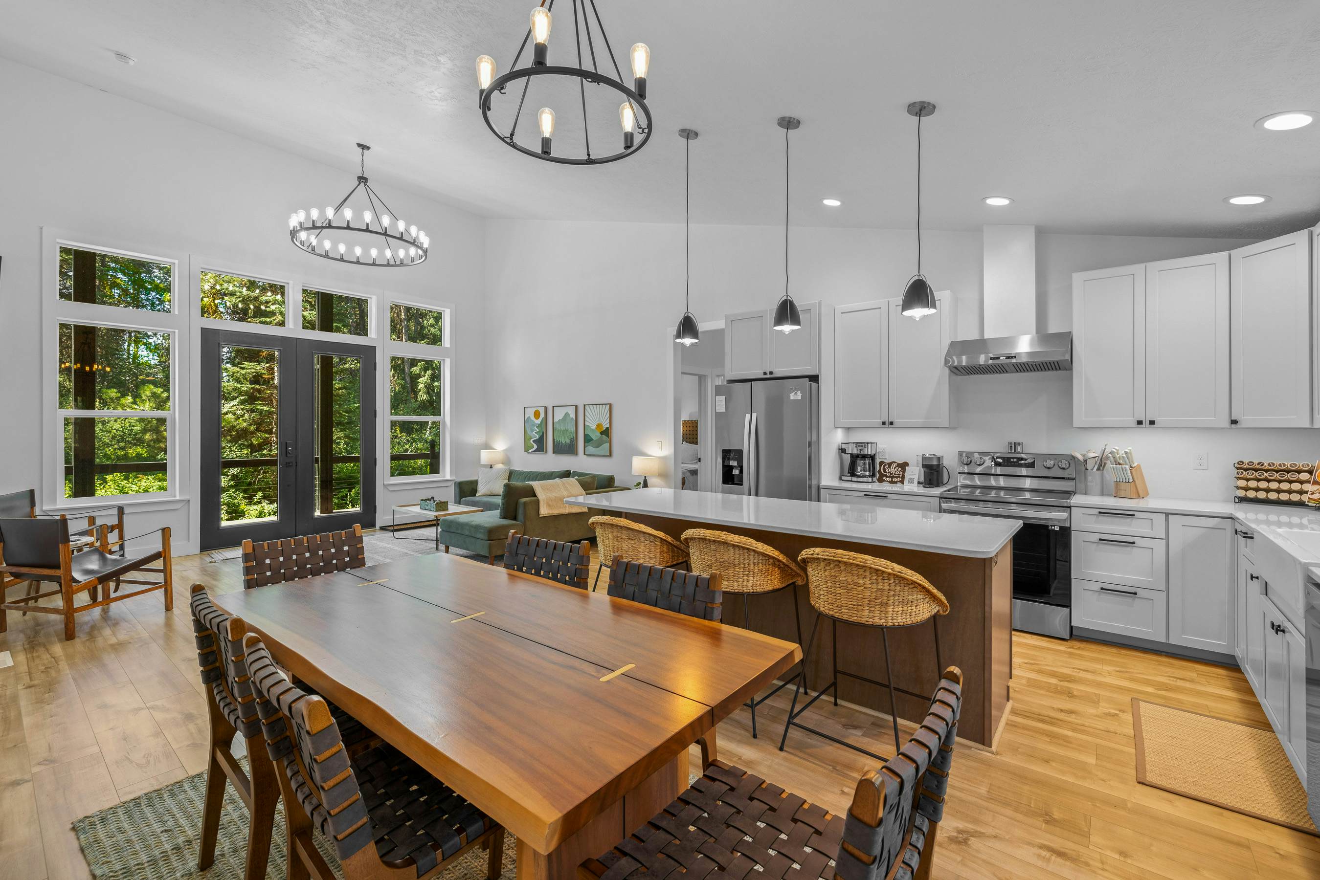 Wagon Wheel Hideaway