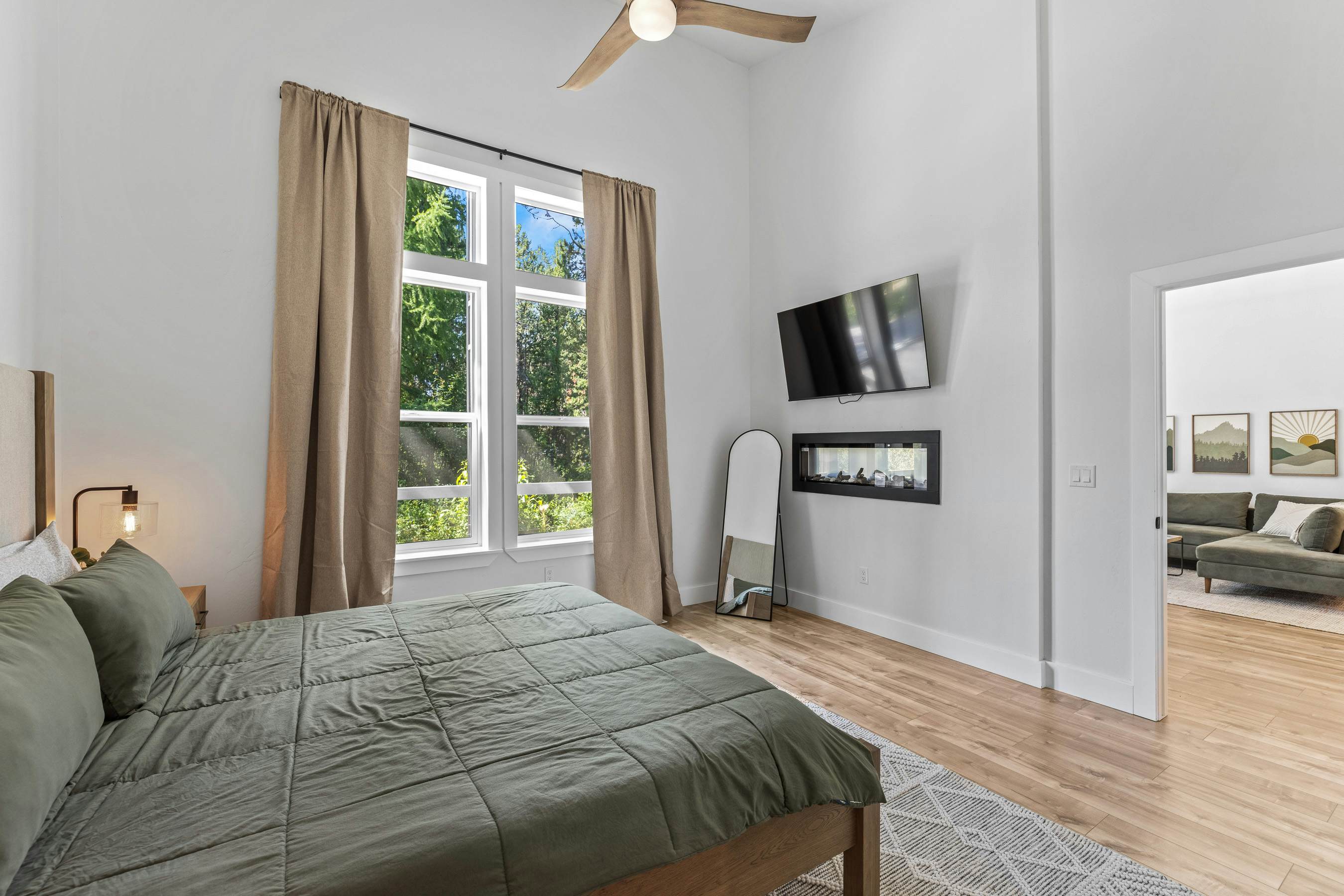 Wagon Wheel Hideaway