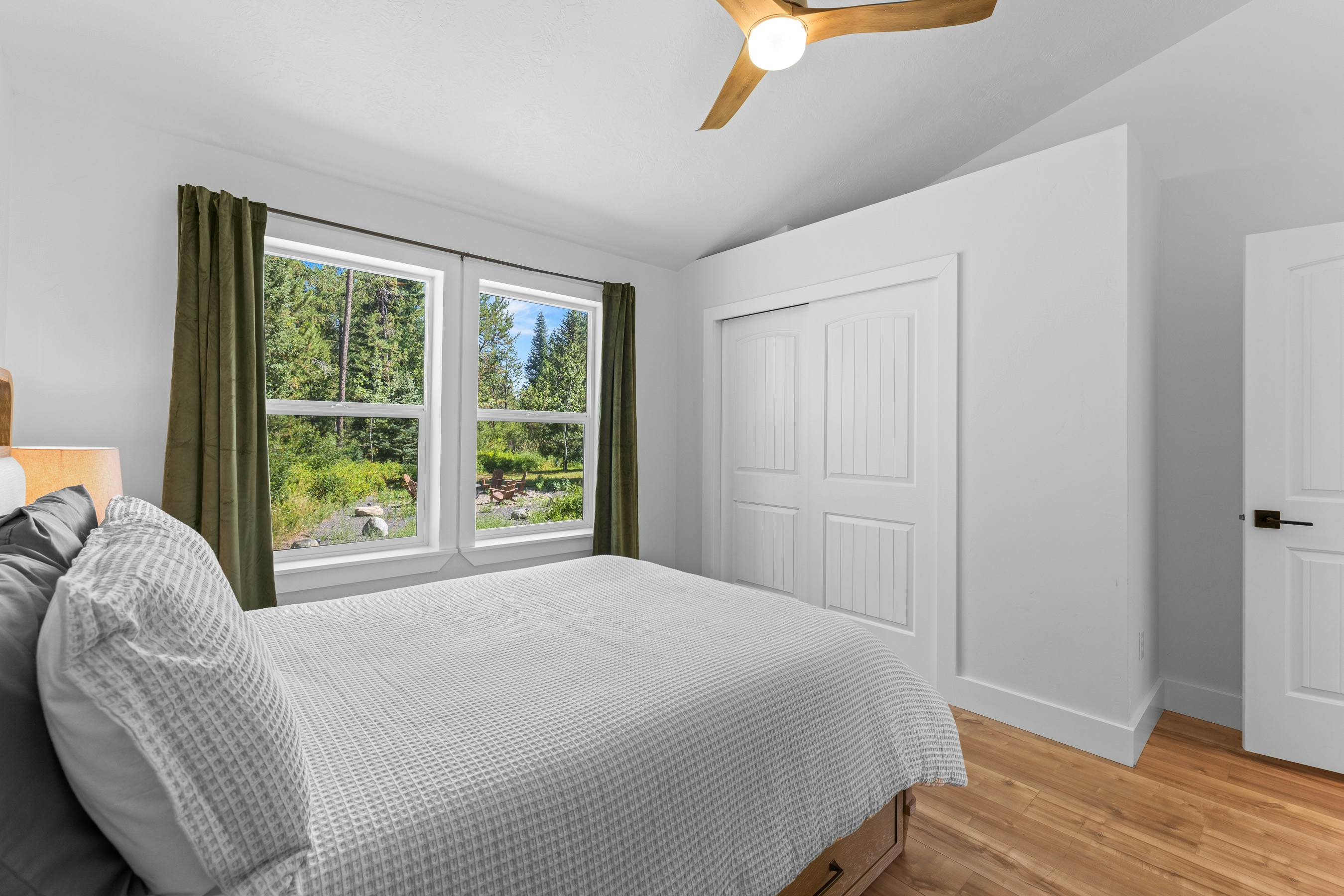 Wagon Wheel Hideaway