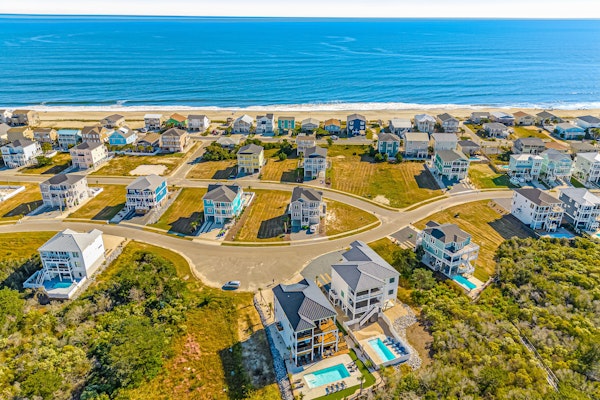 Beautiful home on the Intercoastal Waterway with an ocean view, private pool