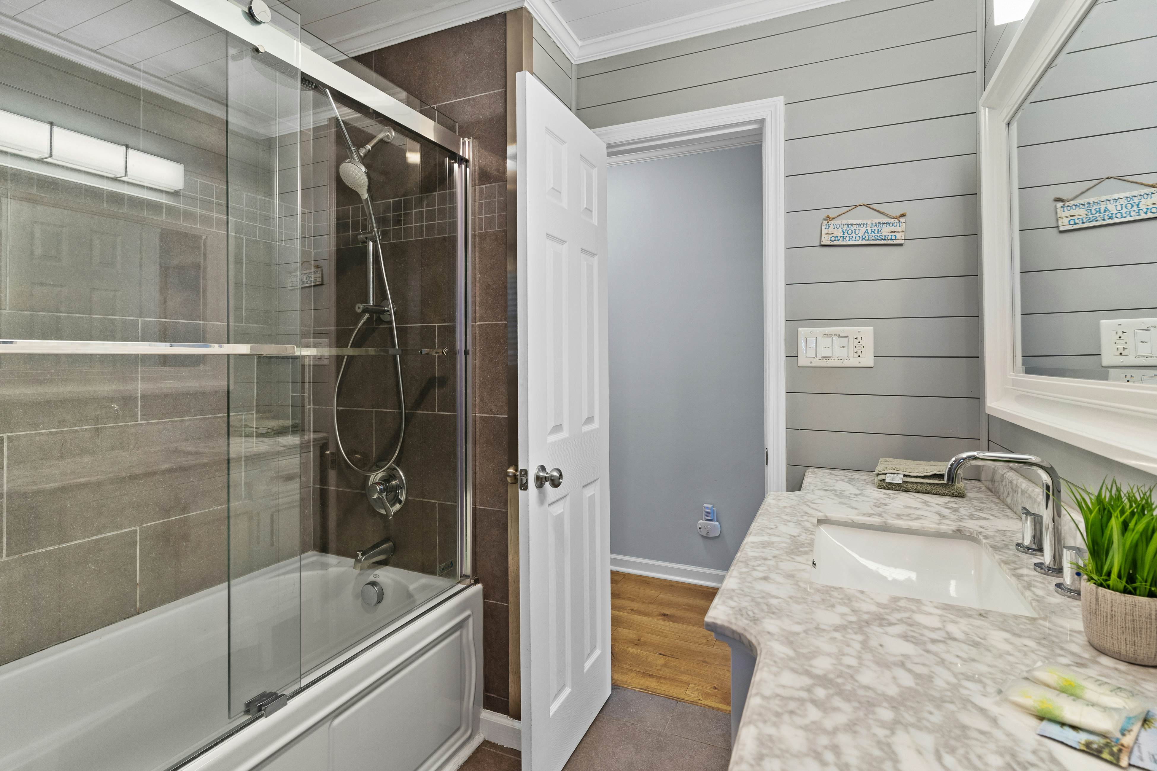 OAI14 The Coco Cottage