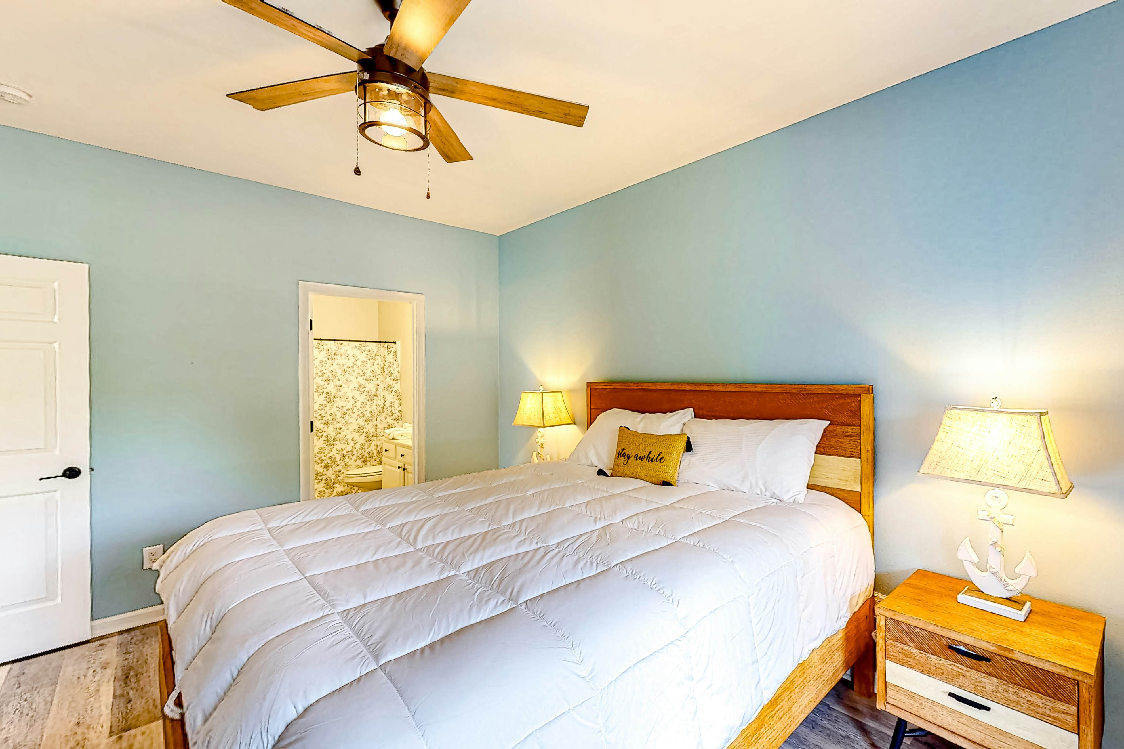 SB40  Family Tides - Sandpiper Bay