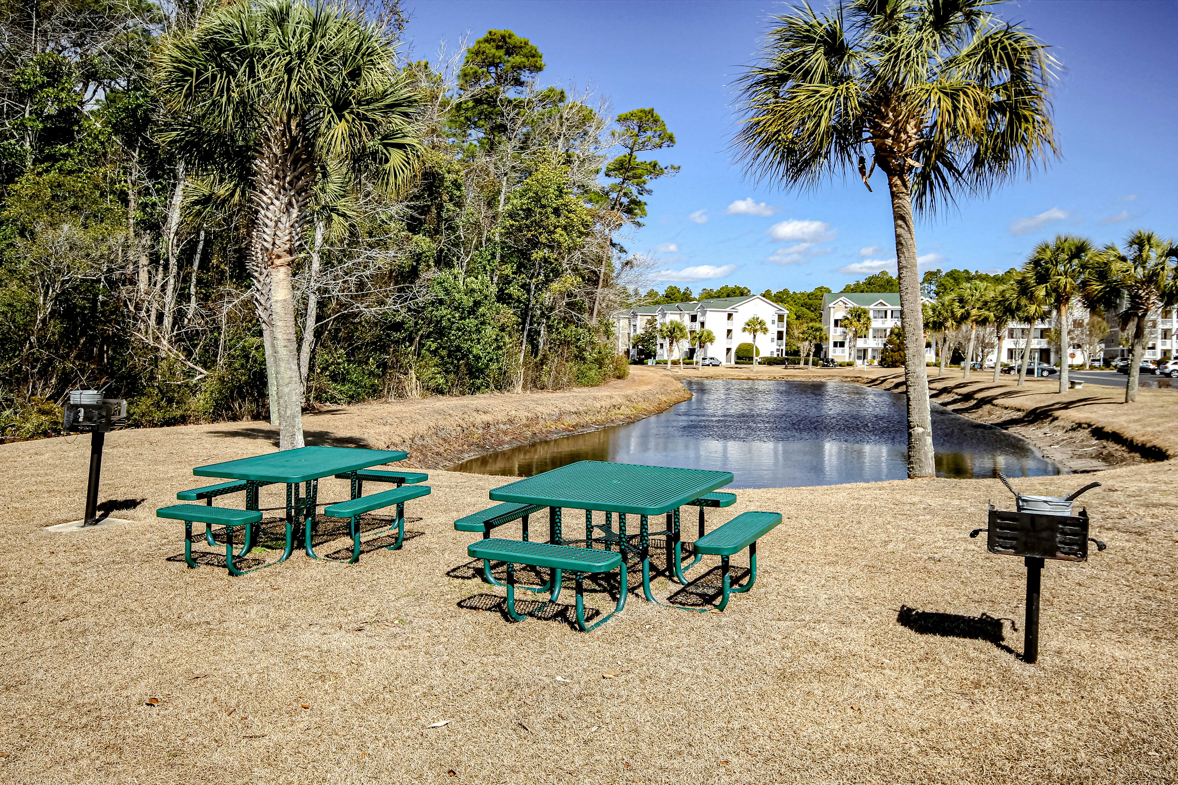 SB40  Family Tides - Sandpiper Bay