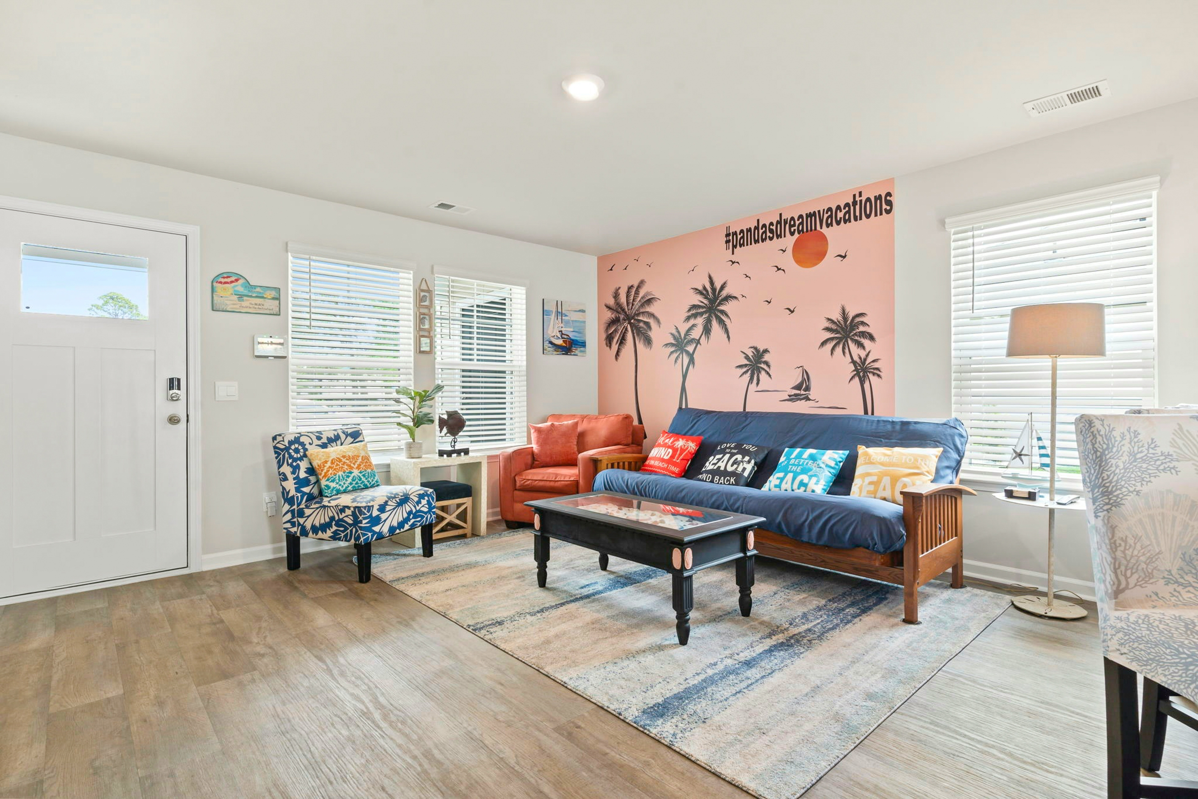 Dog-friendly coastal home with large enclosed yard and gas grill