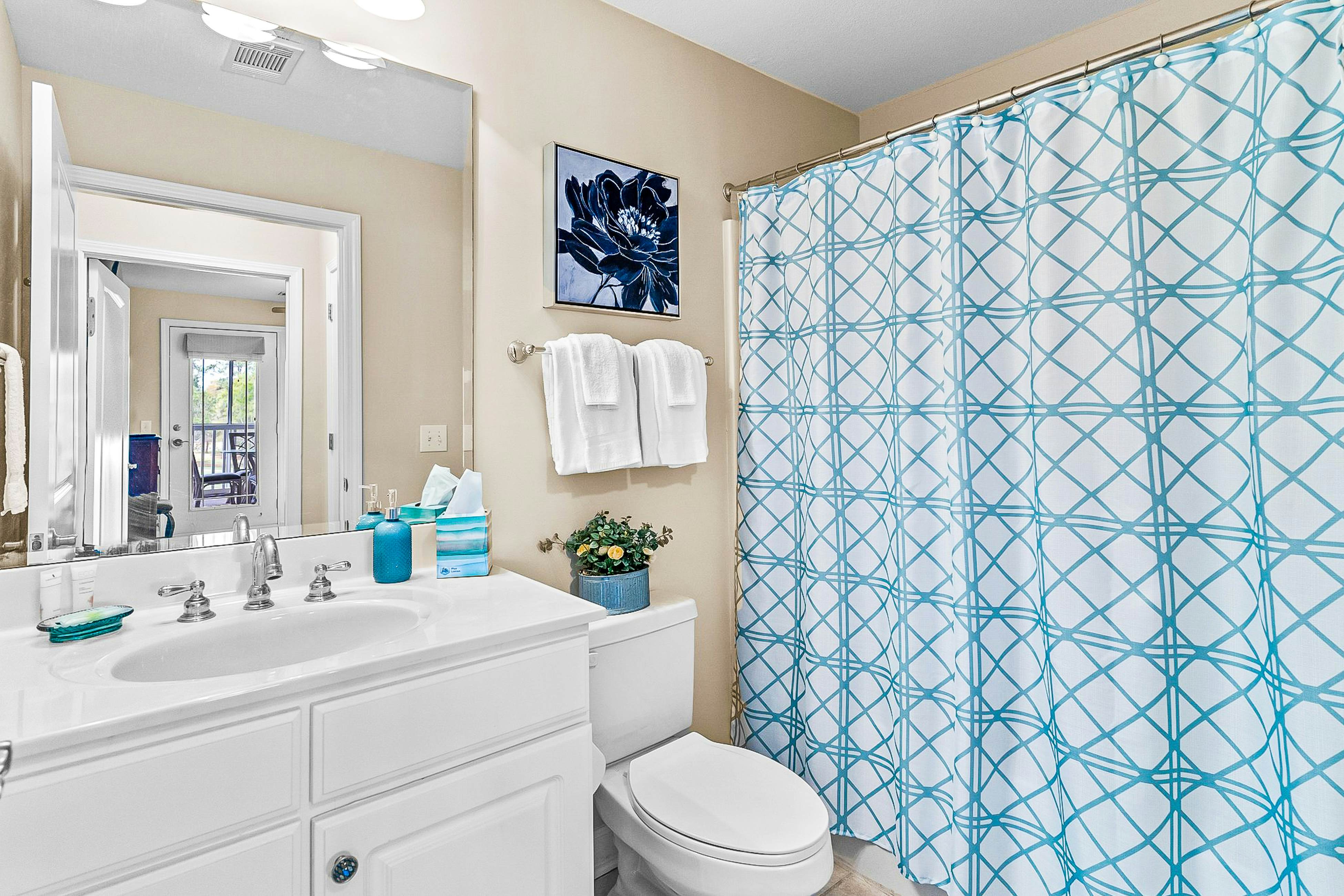 CAL02 Crow Creek Perch