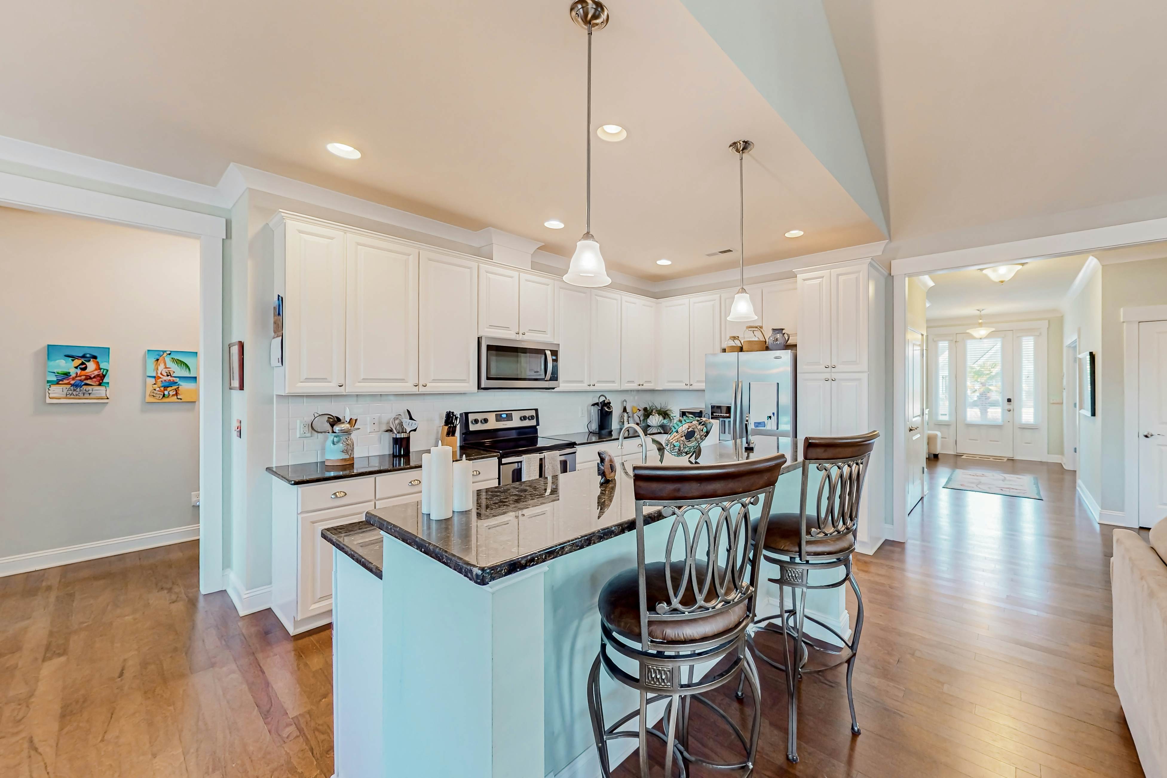 STJ14 Beach Cove Charmer