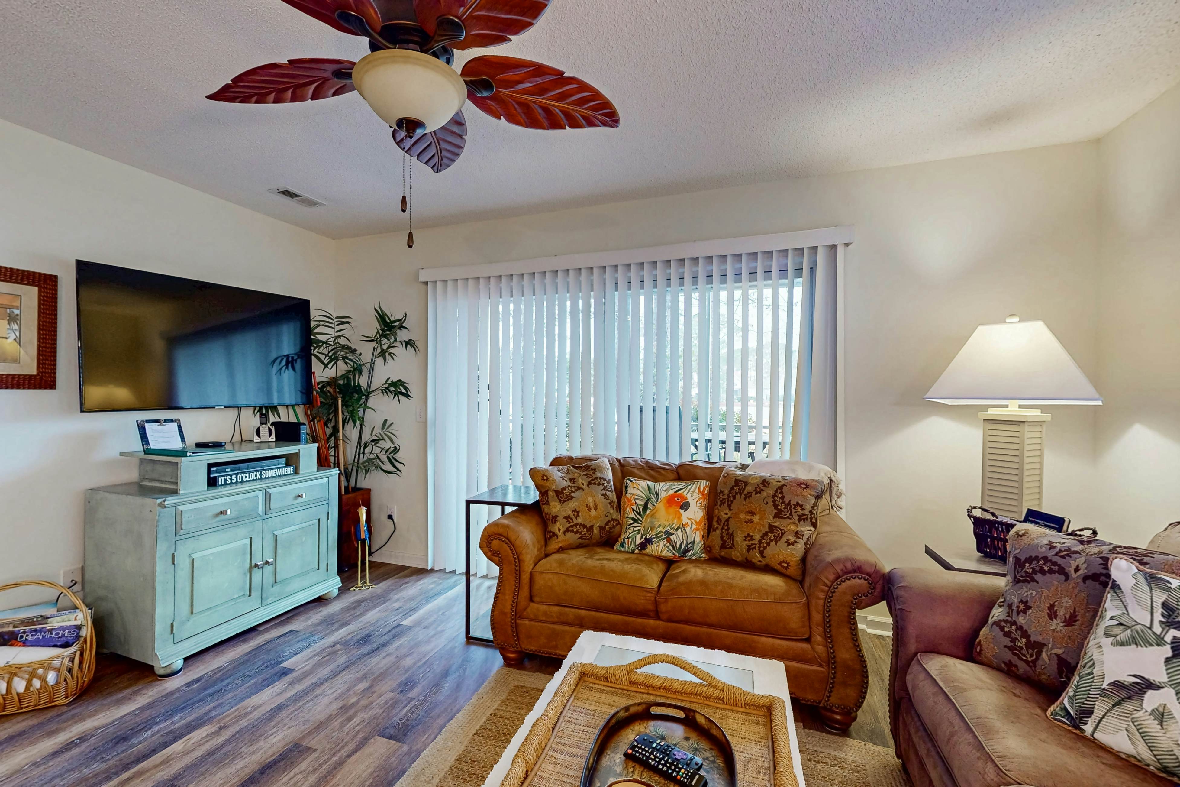 STJ22 Villa On The Green - Full Condo