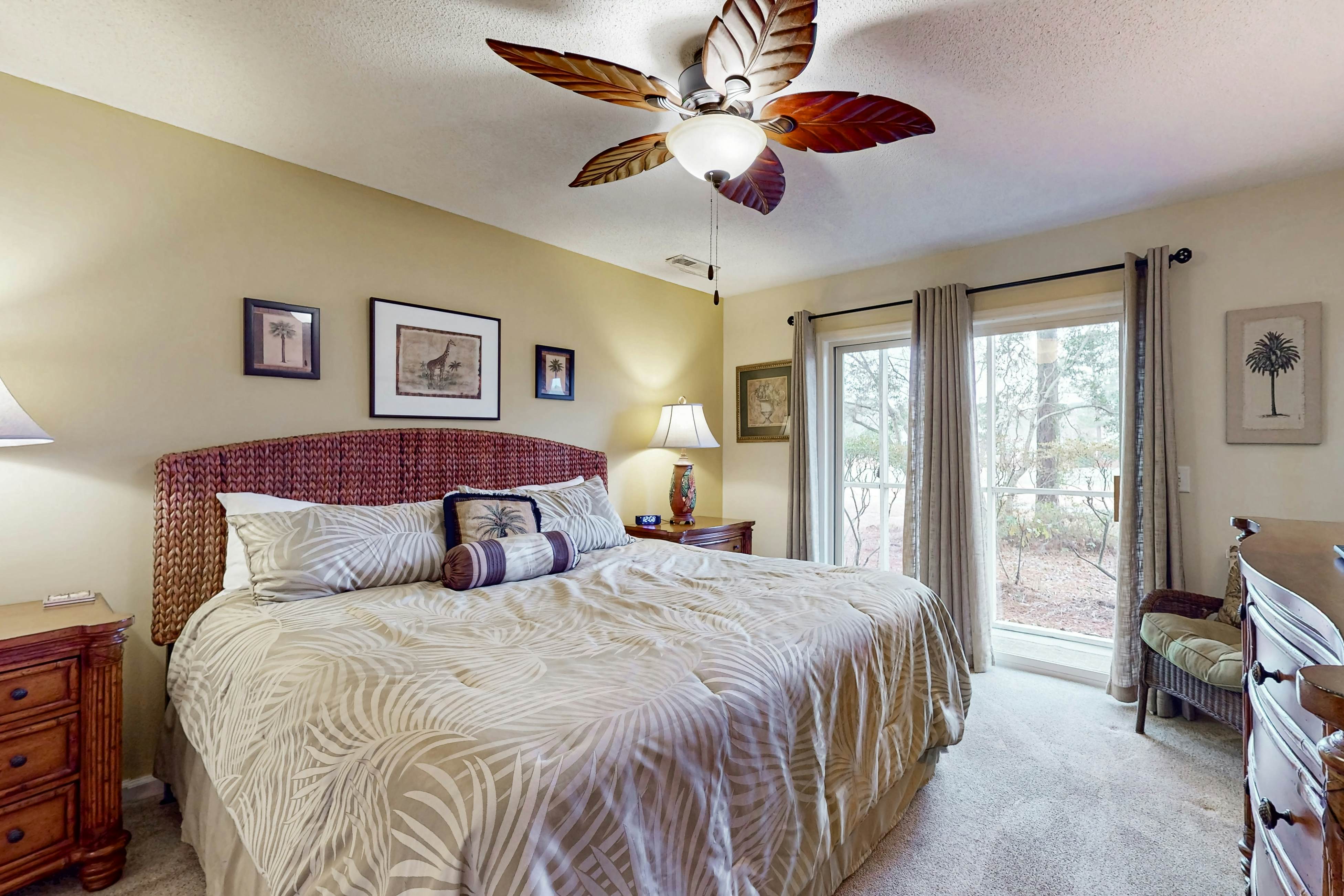 STJ22 Villa On The Green - Full Condo