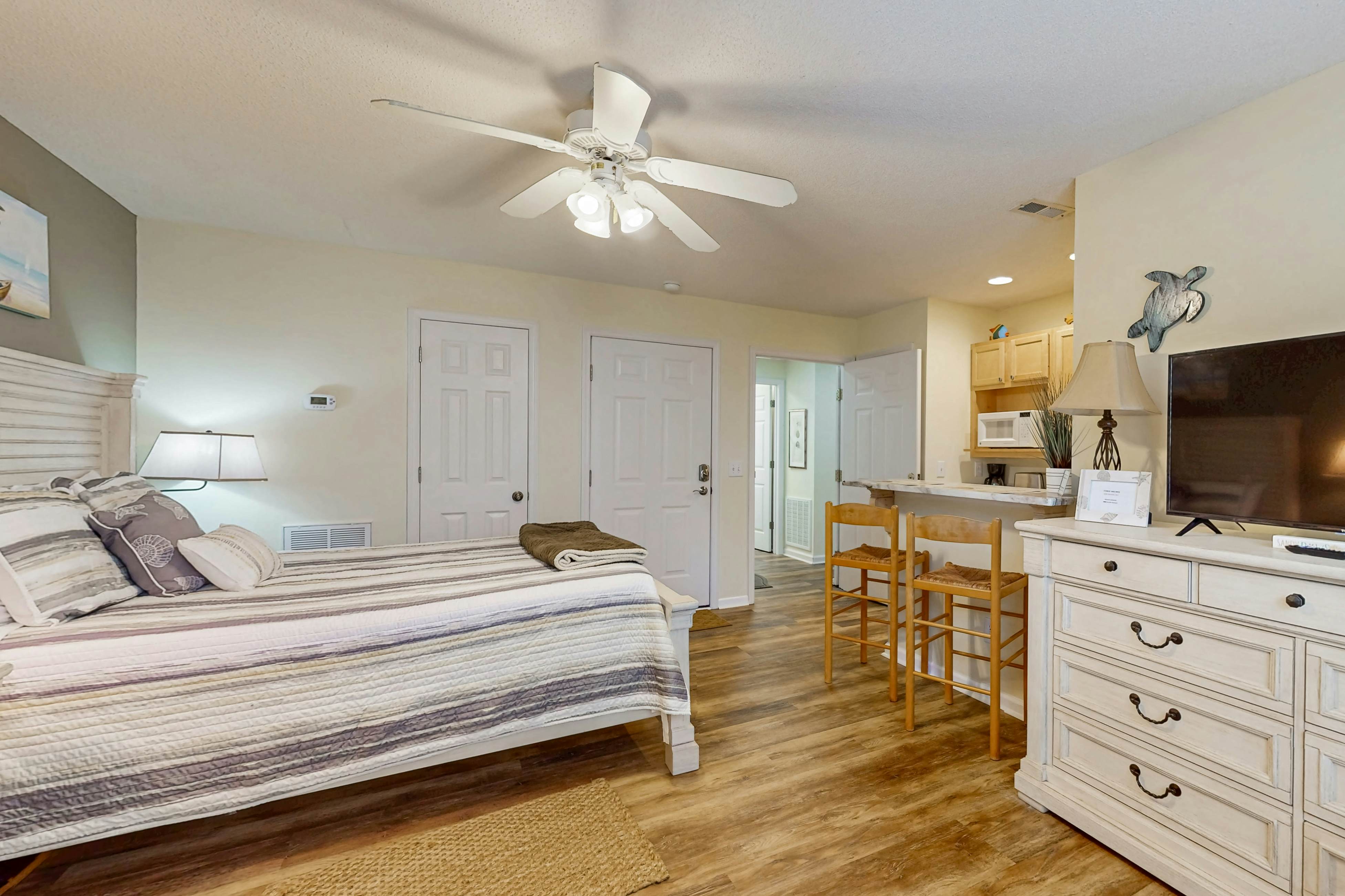 STJ22 Villa On The Green - Full Condo