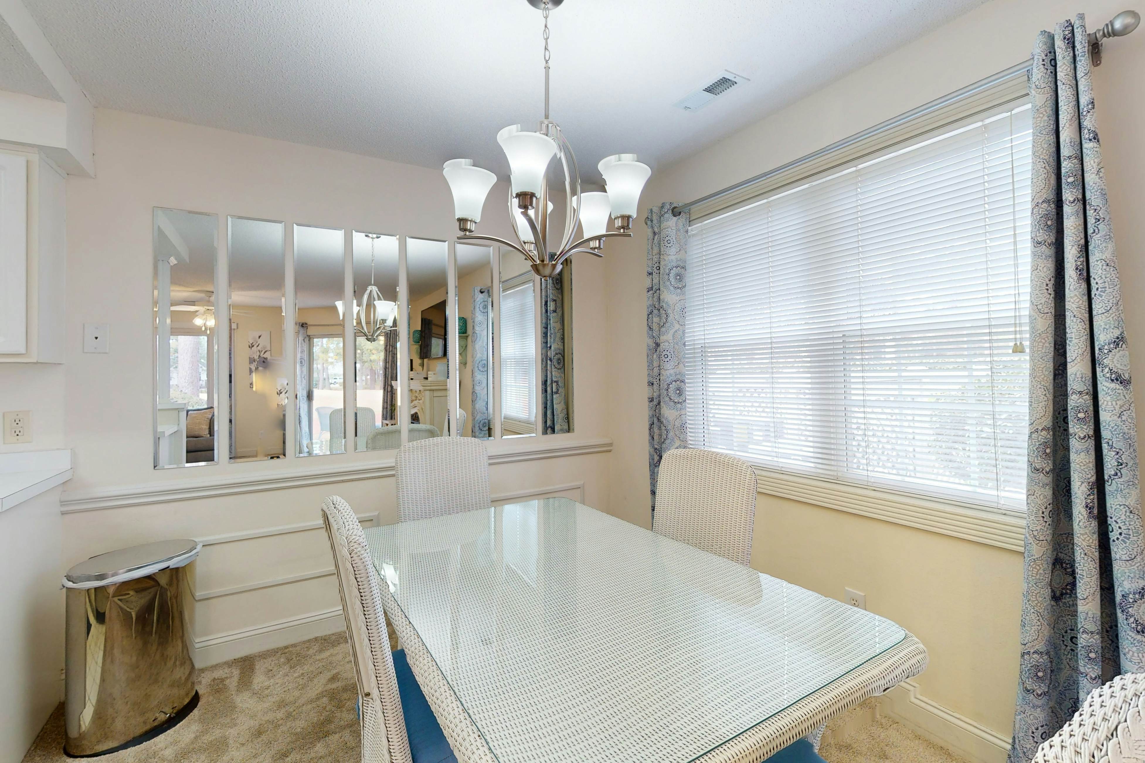 CAL19A Golfer's Oasis - Side A