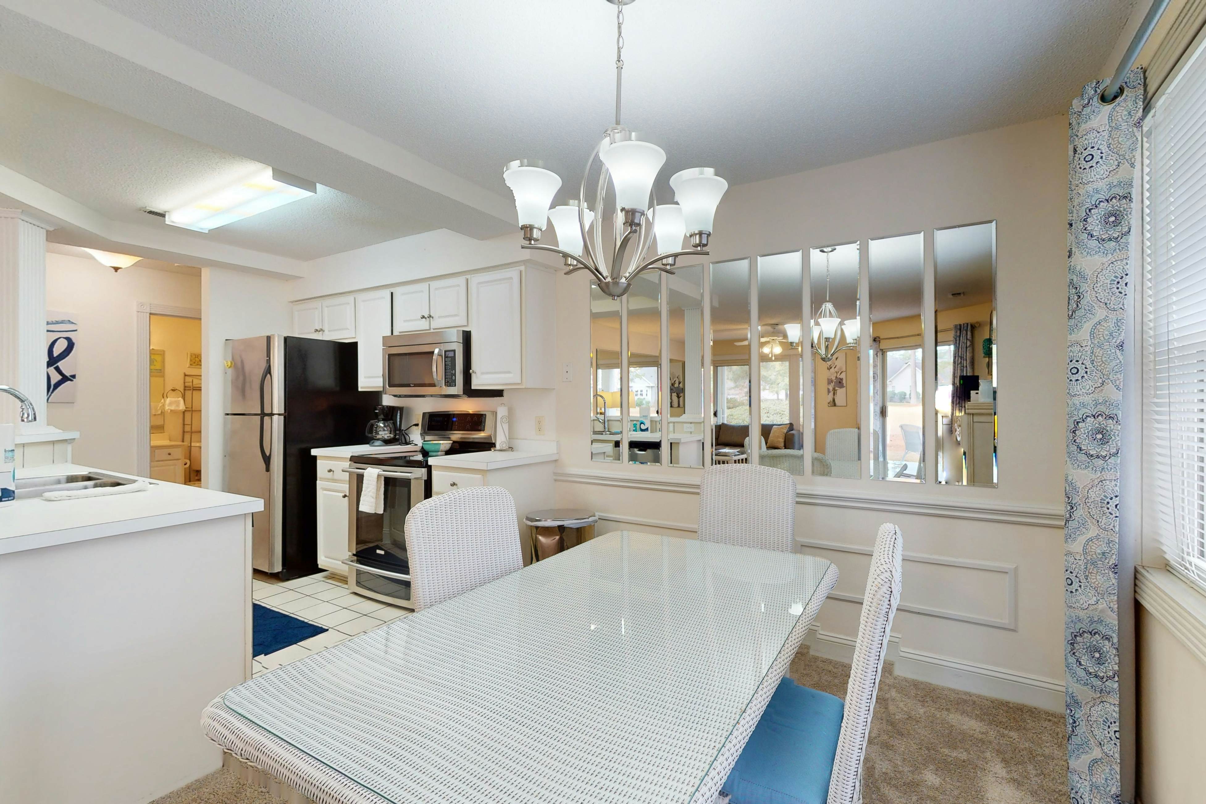 CAL19A Golfer's Oasis - Side A