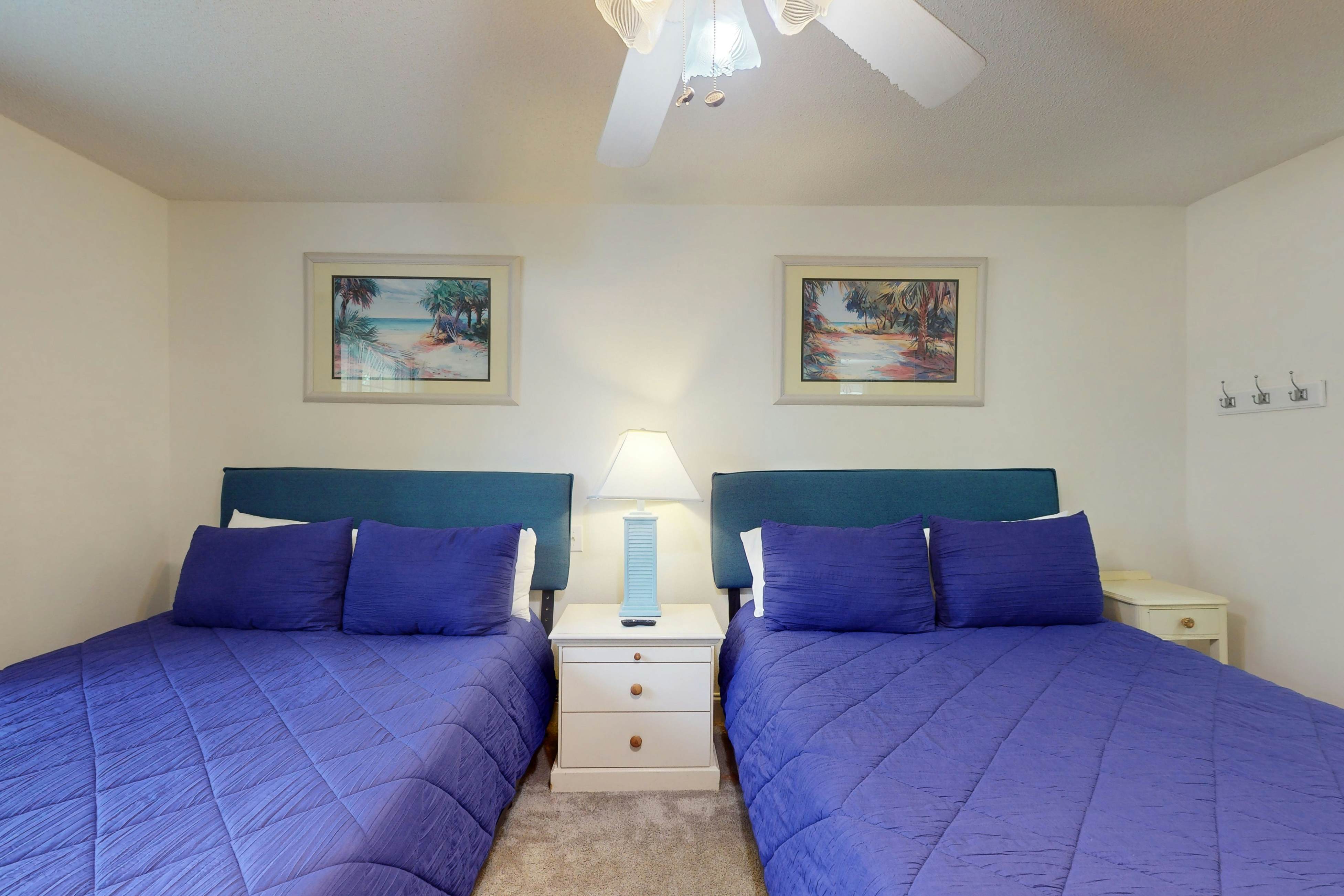 CAL19A Golfer's Oasis - Side A