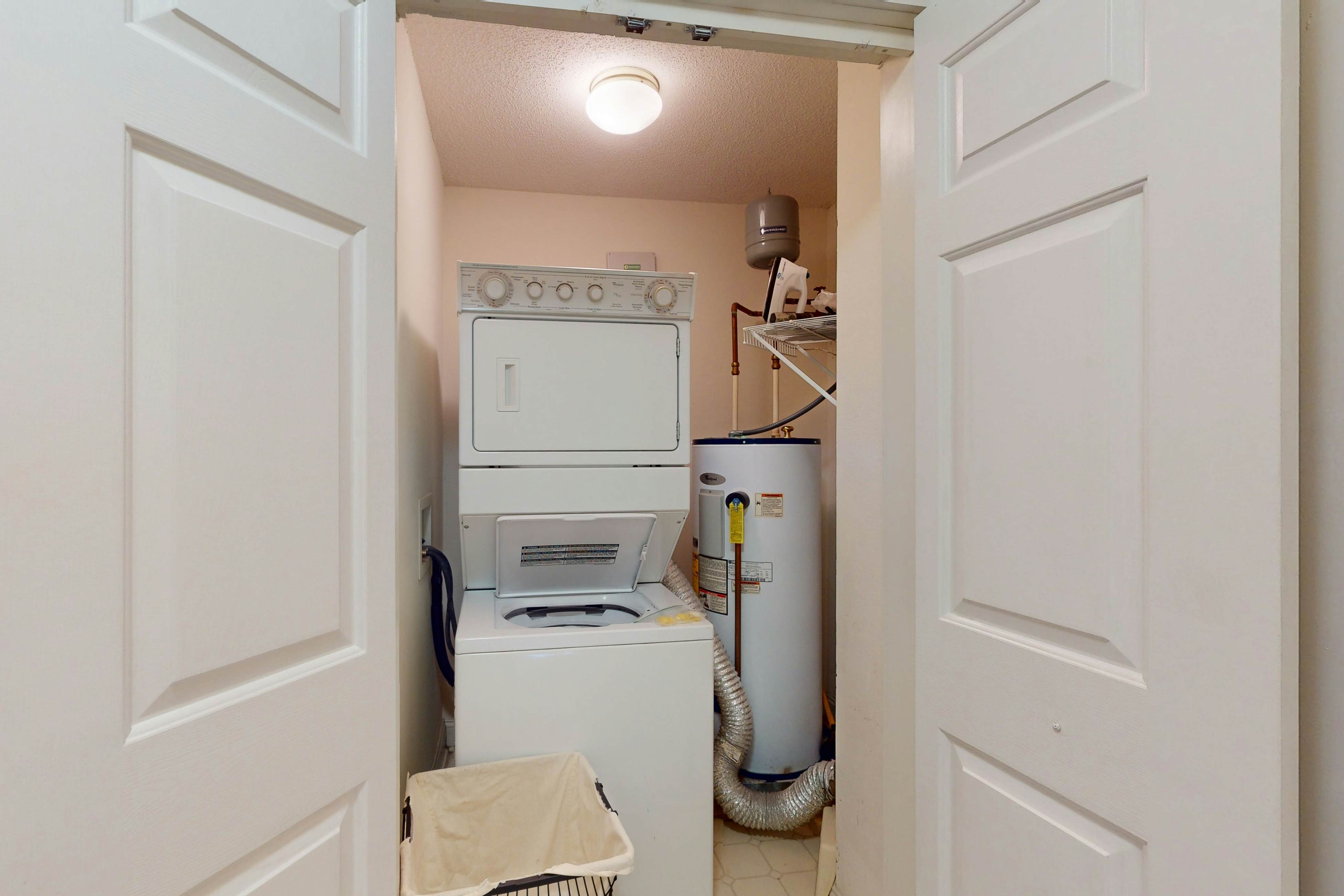 CAL19A Golfer's Oasis - Side A