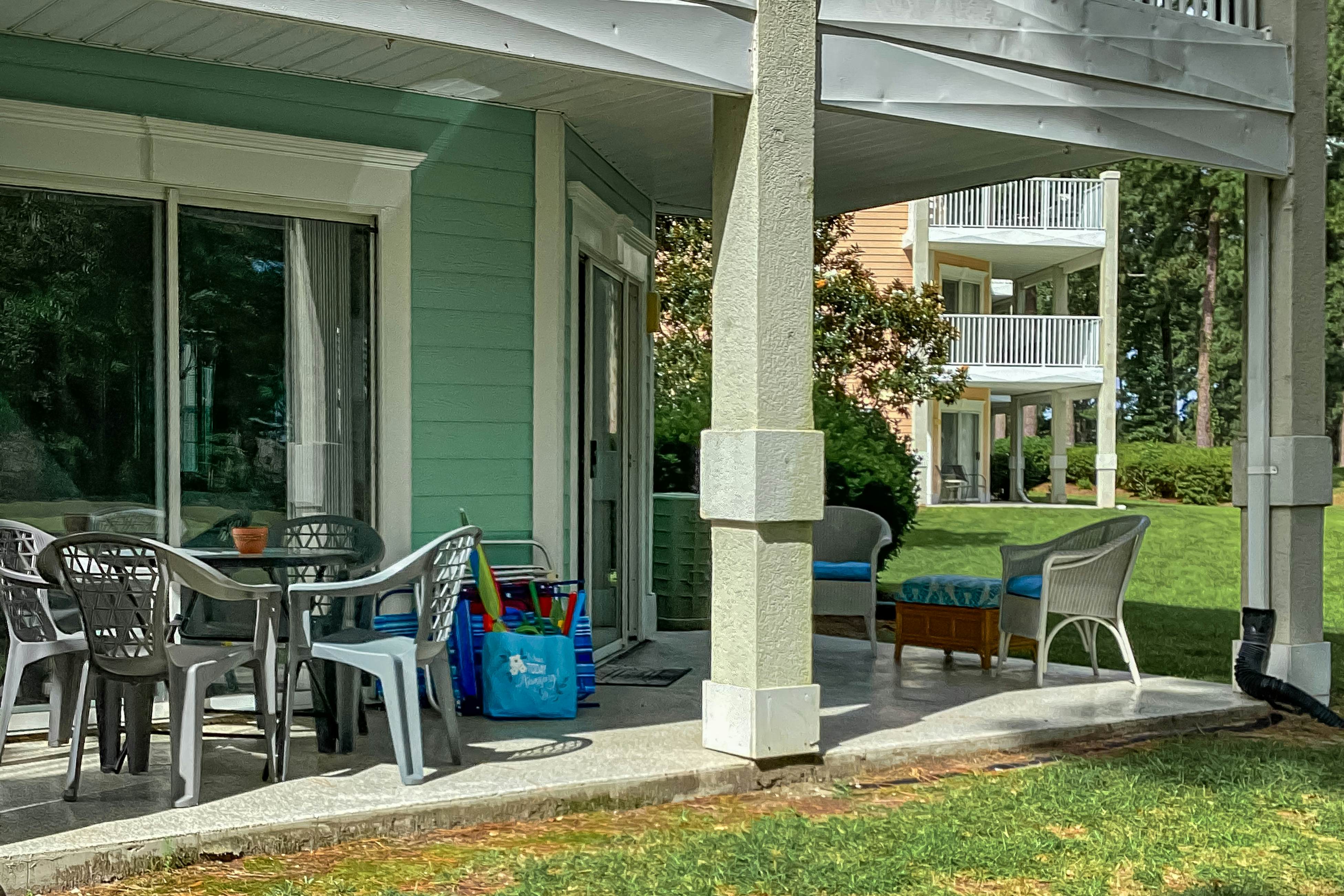 CAL19A Golfer's Oasis - Side A