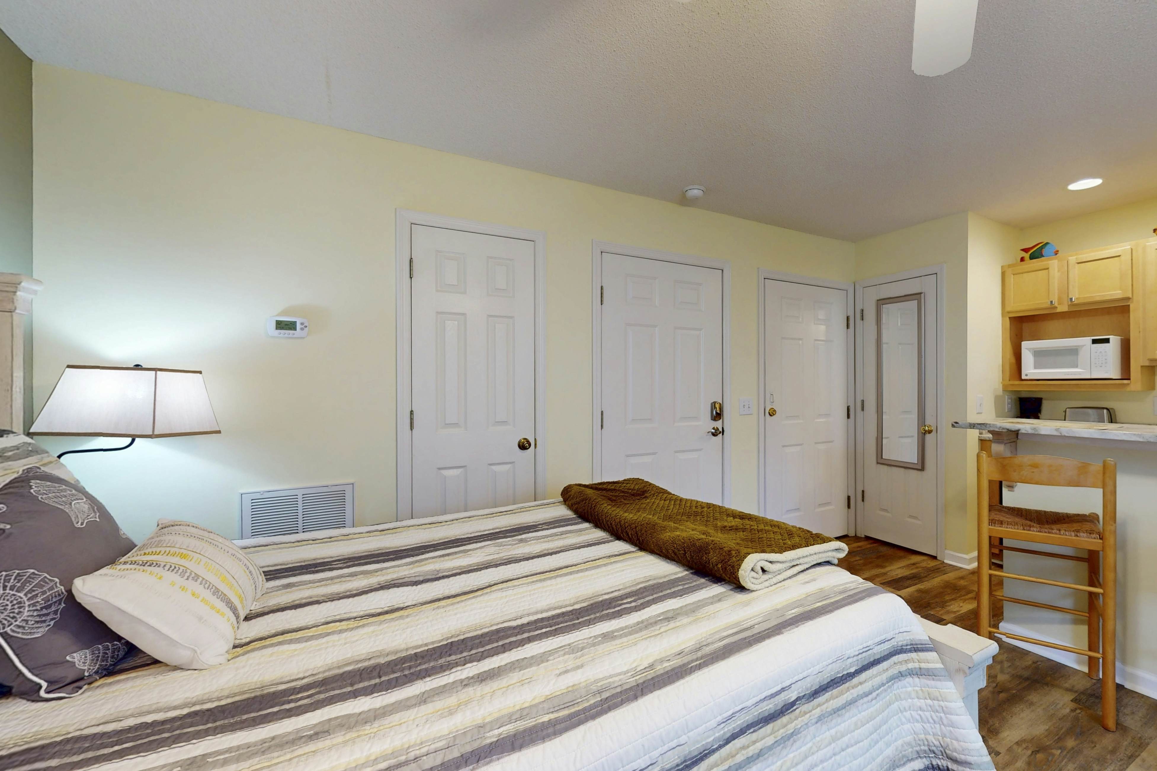 STJ22B  Villa On The Green - Mini Suite