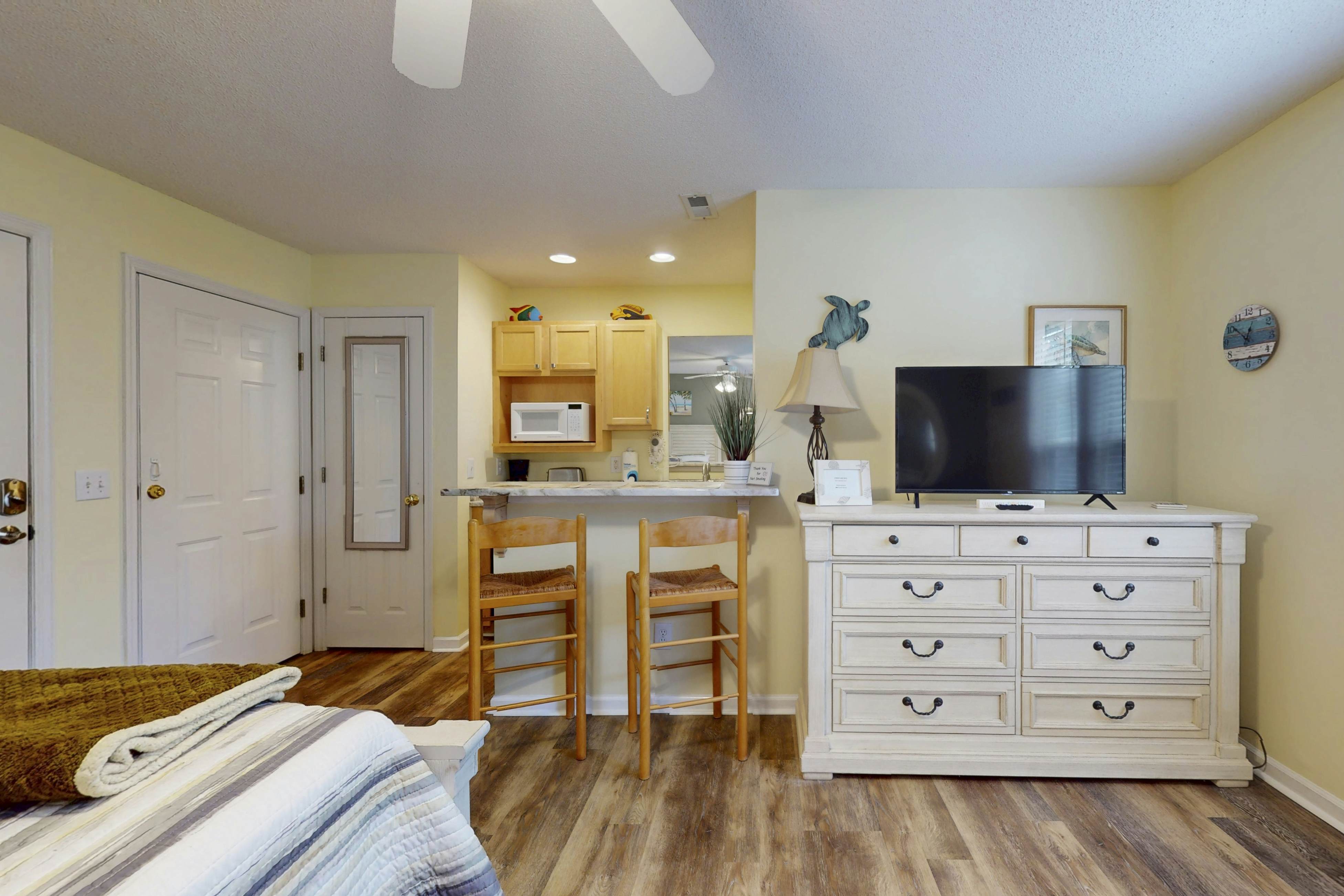 STJ22B  Villa On The Green - Mini Suite