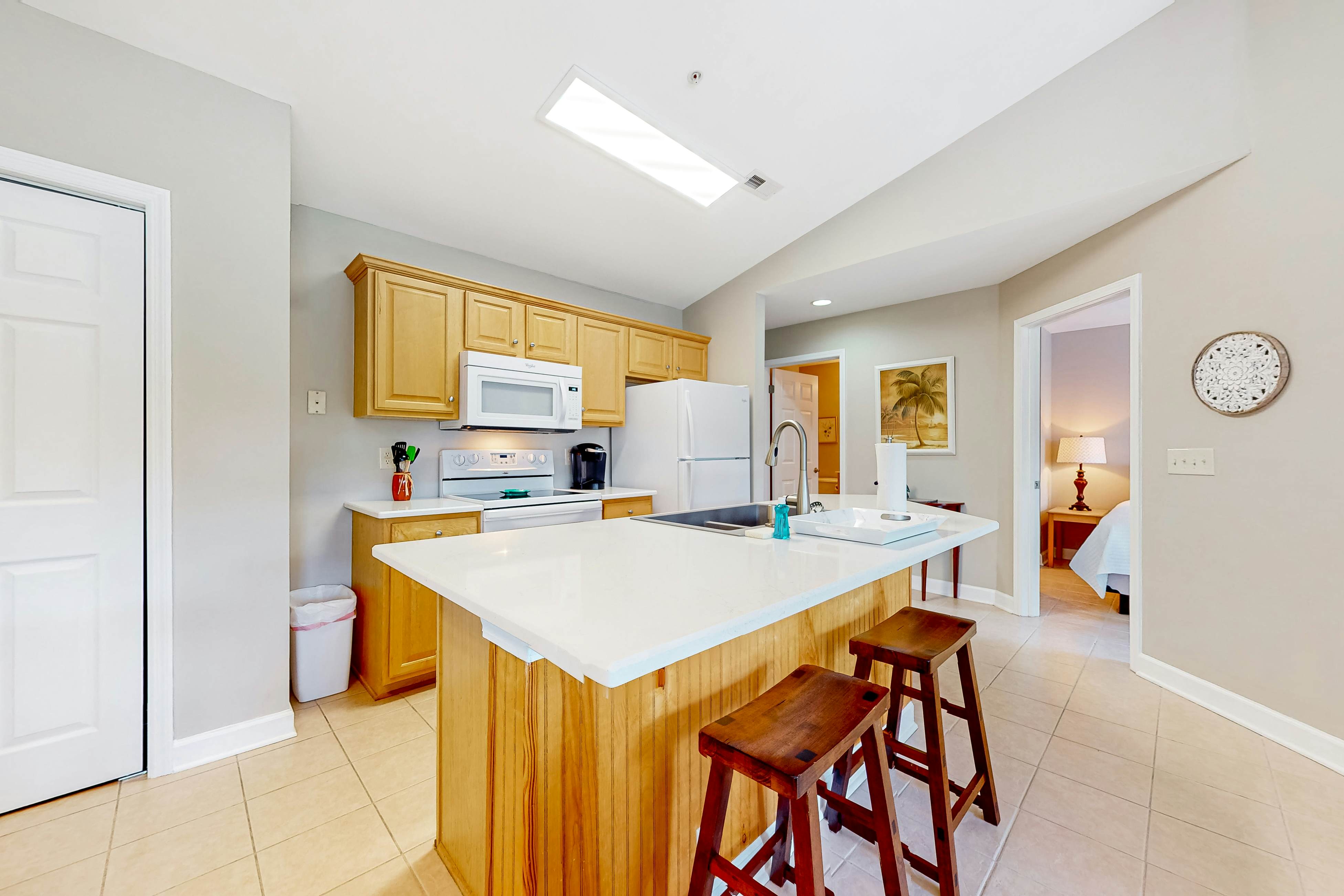 CAL12 Relax at Middleton