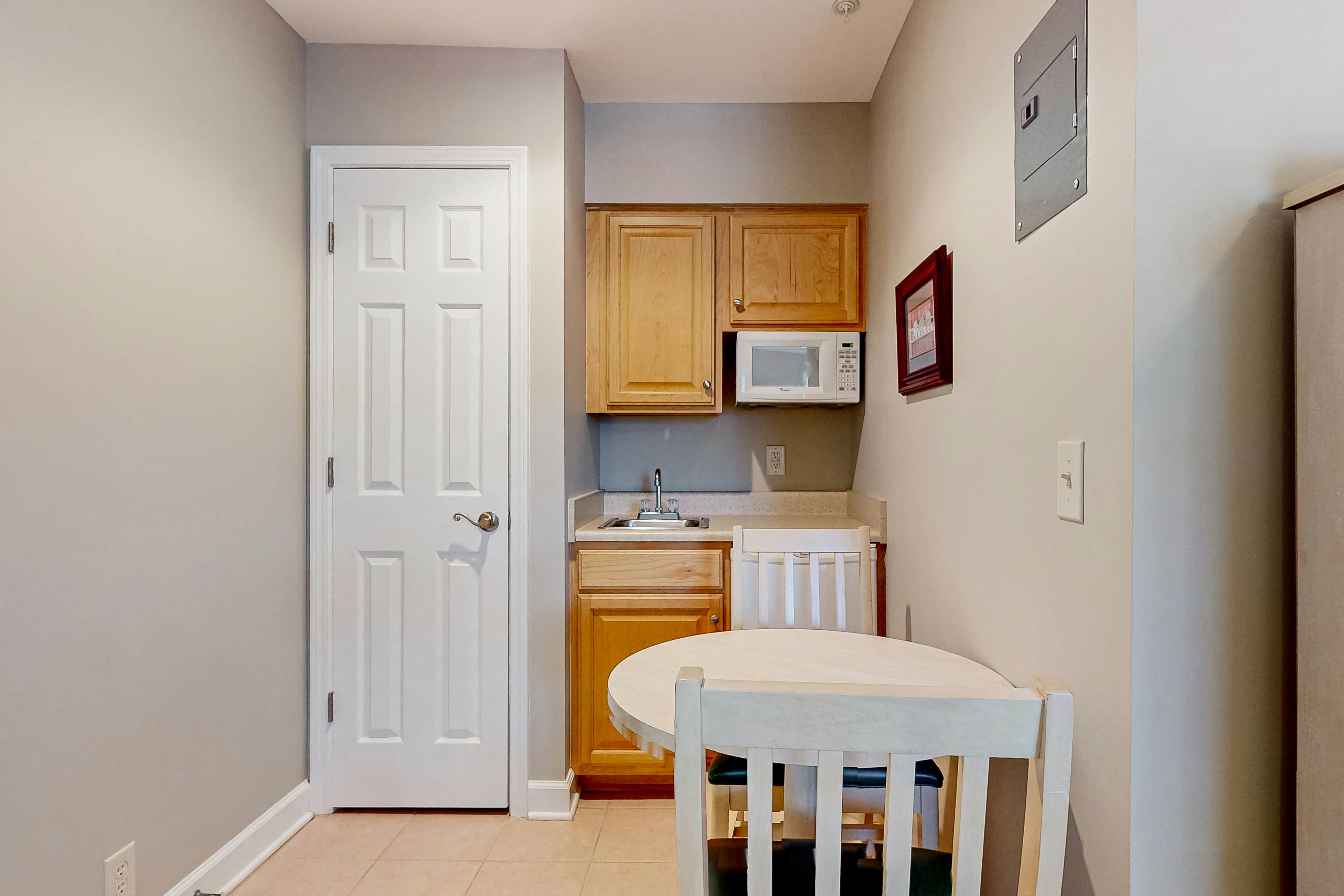 CAL12 Relax at Middleton