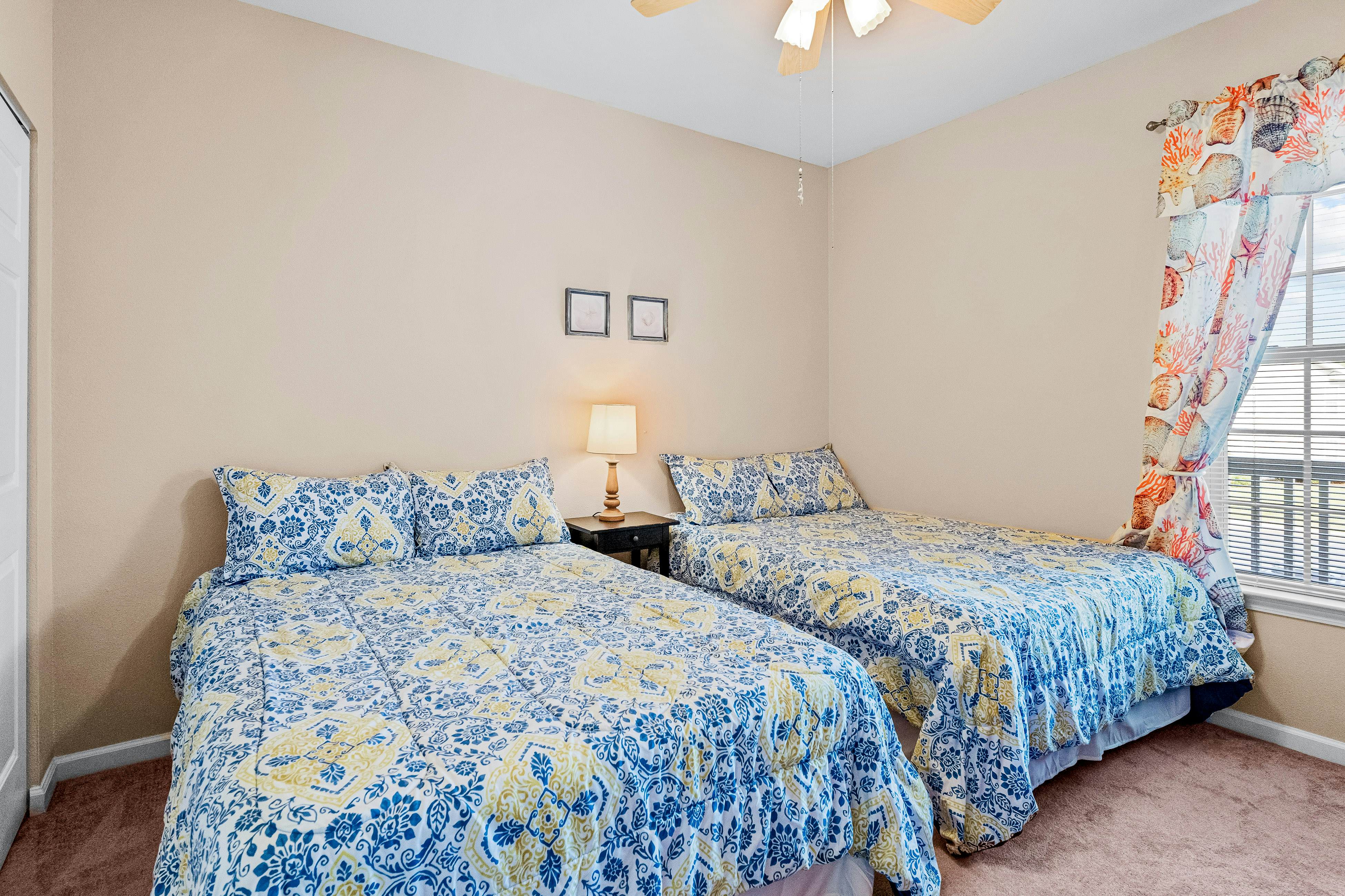 SB16 Coral Reef Retreat