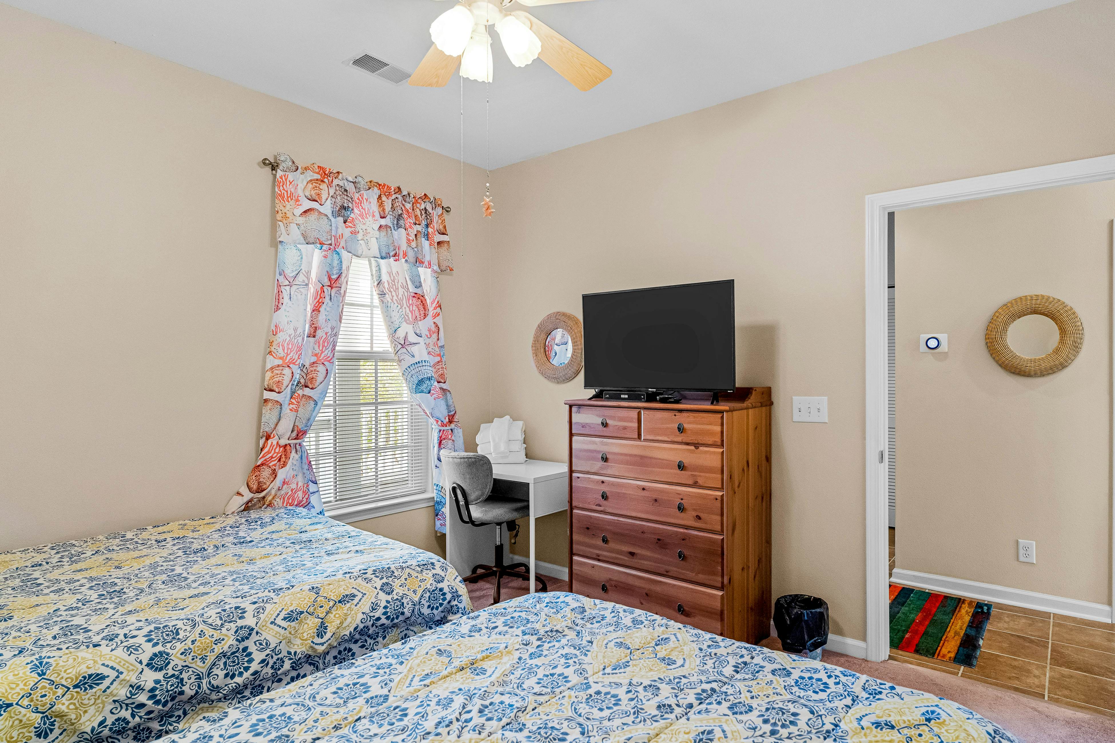 SB16 Coral Reef Retreat