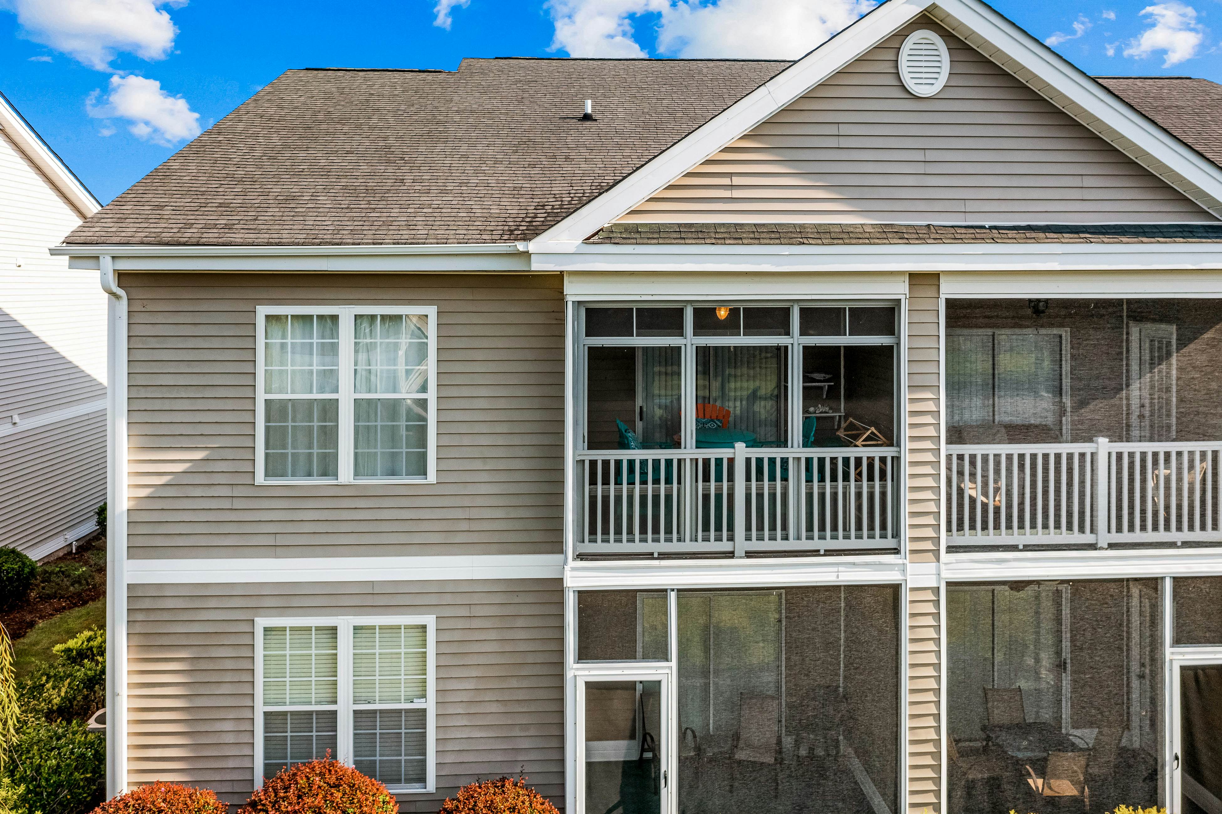 SB16 Coral Reef Retreat