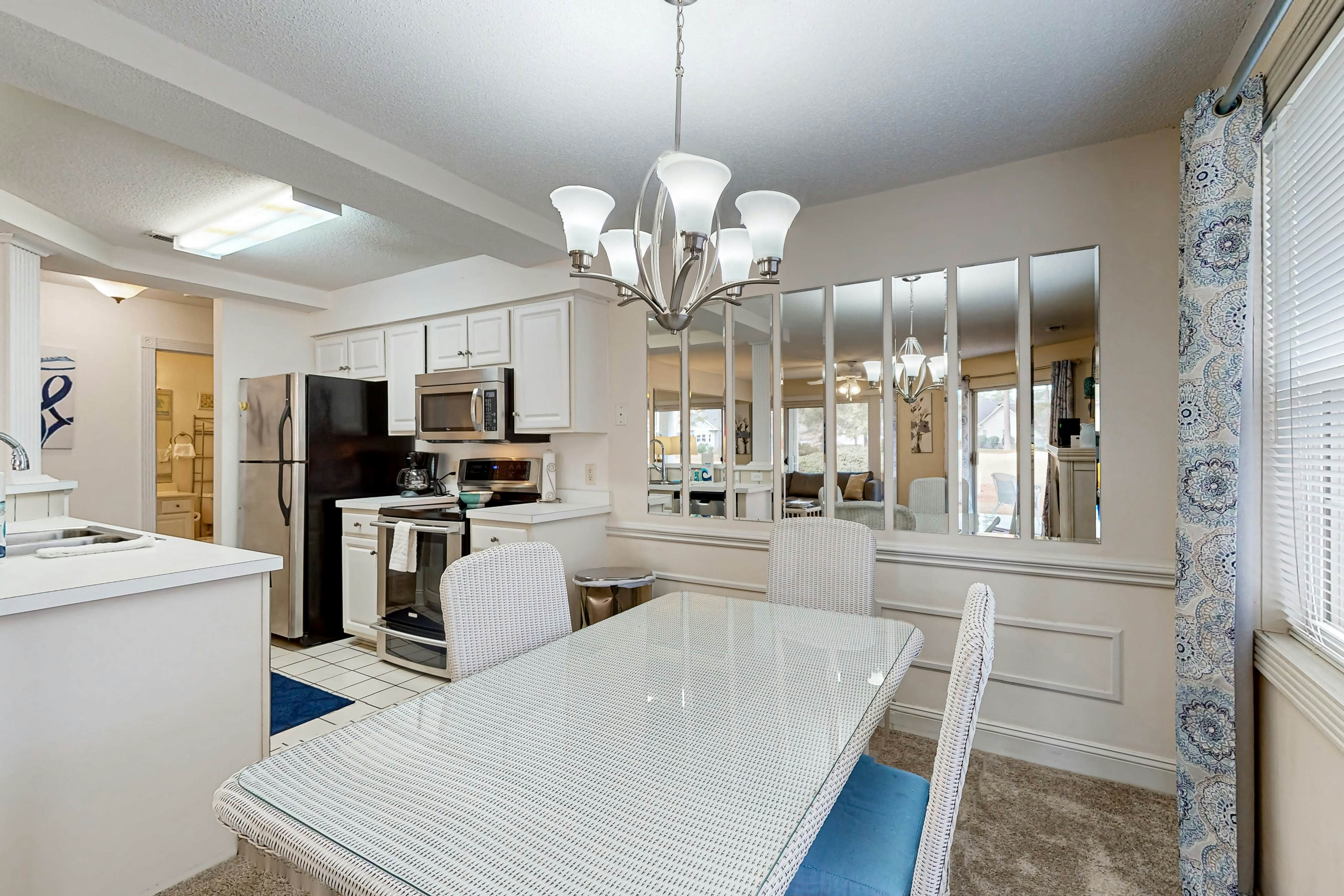 CAL19 Golfer's Oasis - Full Condo