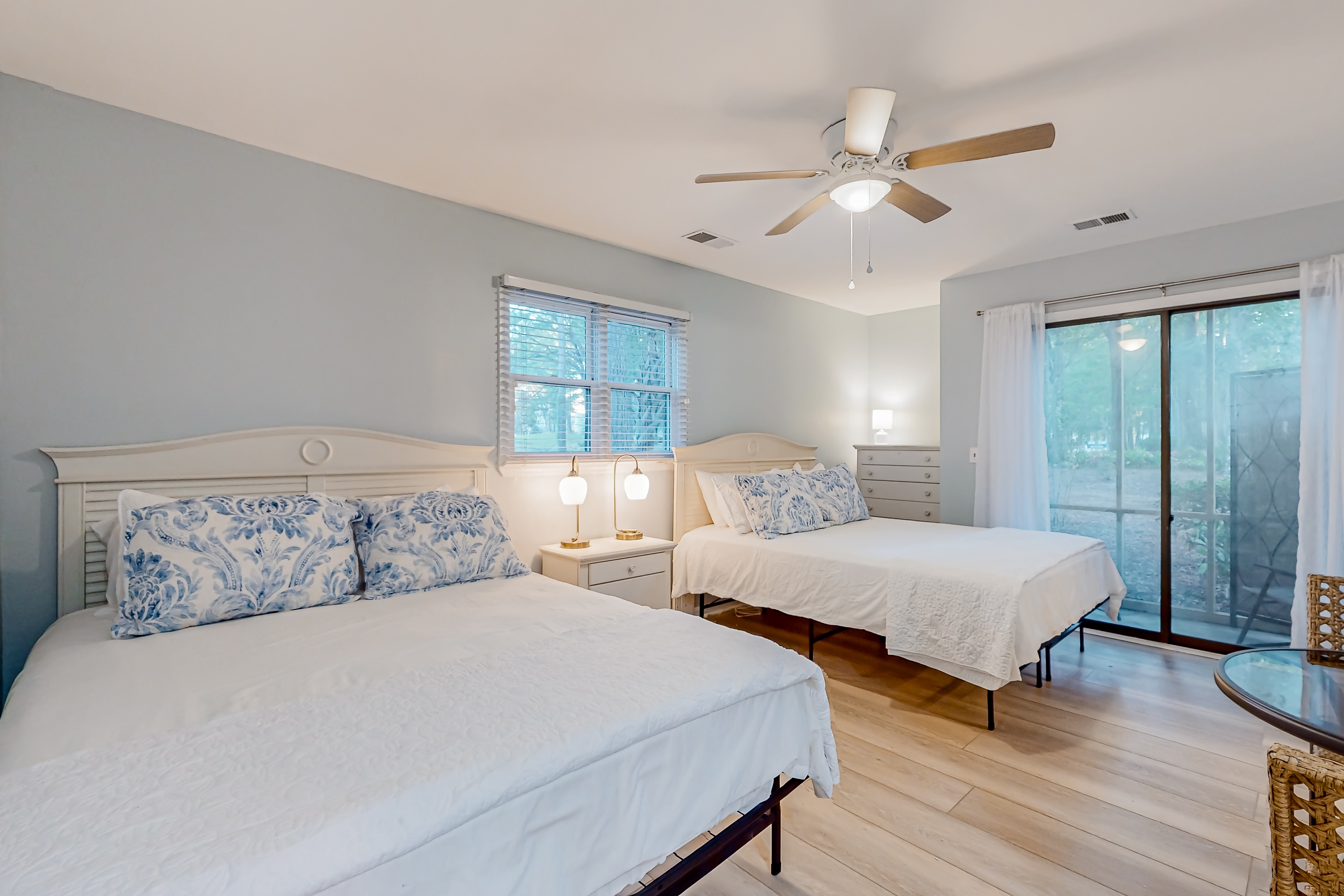 SB45B Ev's Escape, 201B