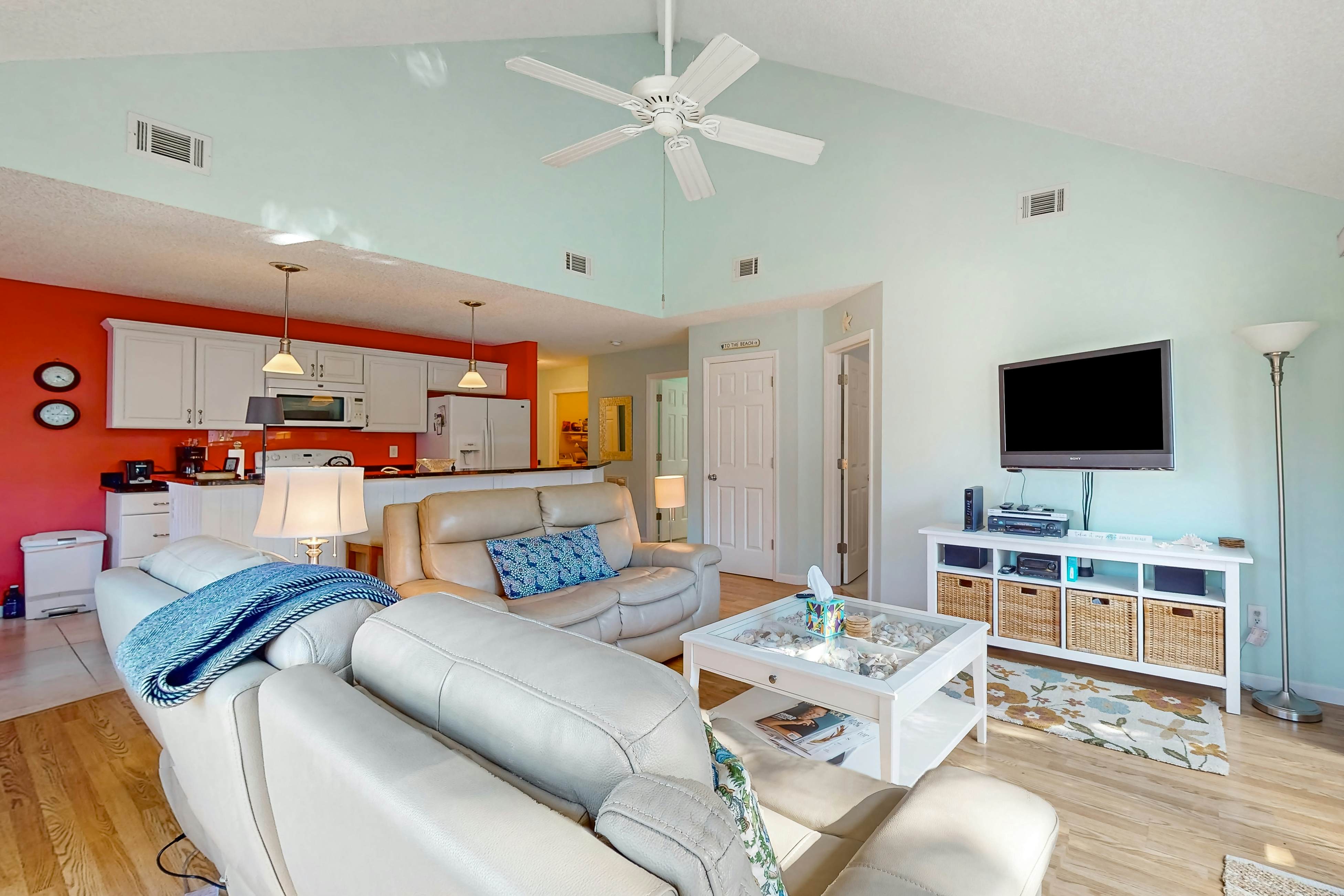 SB51 Colony Place 807-F