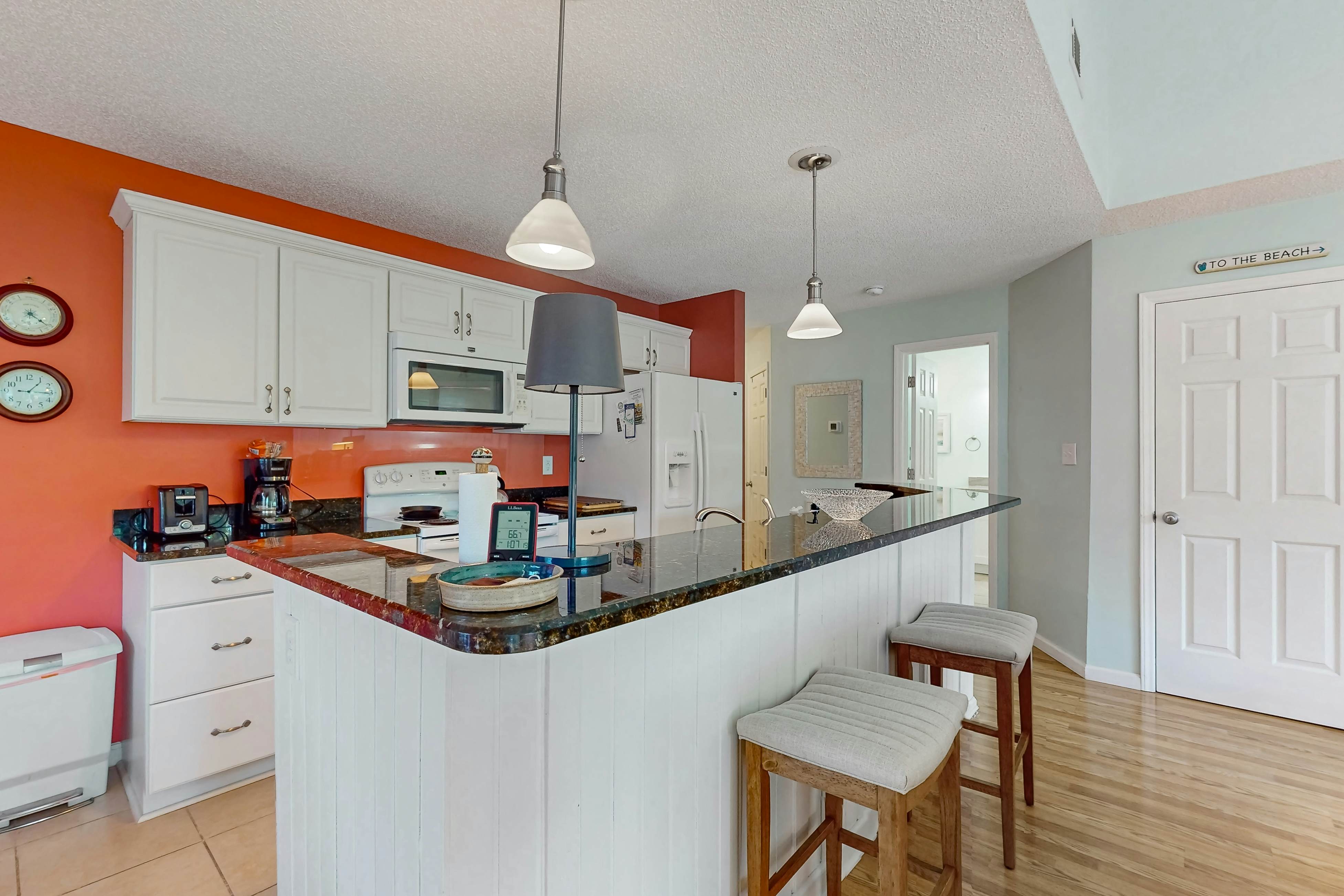 SB51 Colony Place 807-F