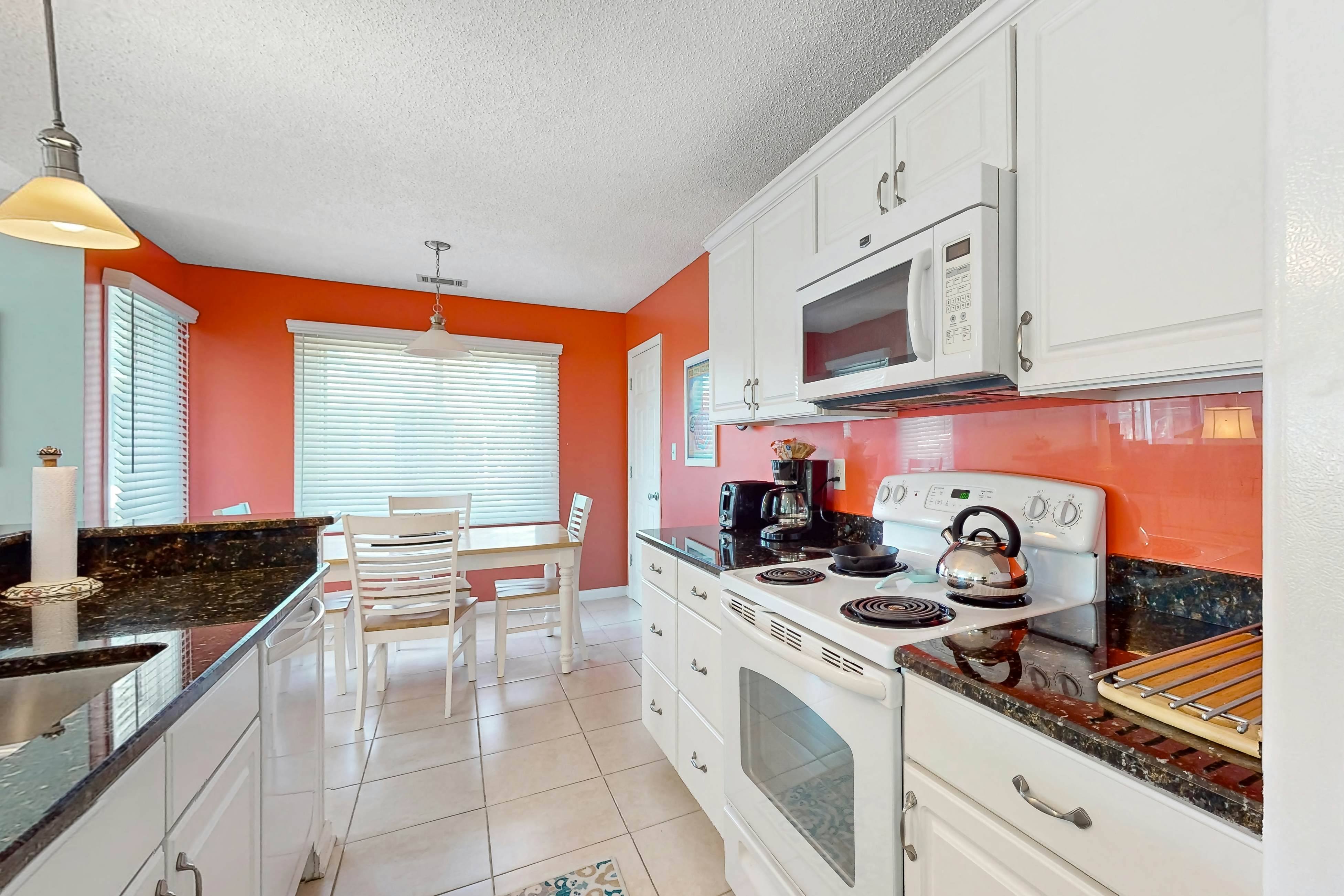 SB51 Colony Place 807-F