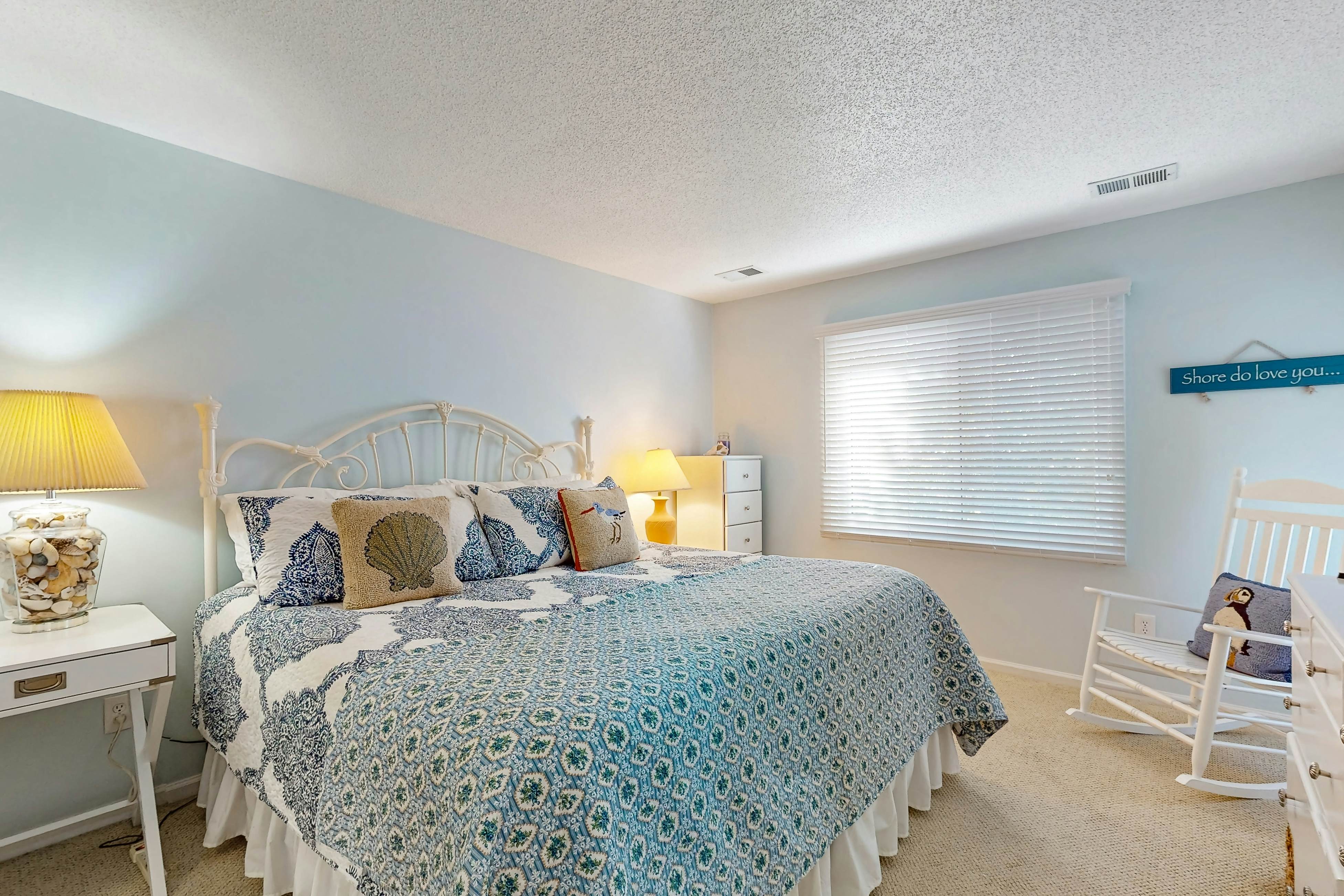 SB51 Colony Place 807-F