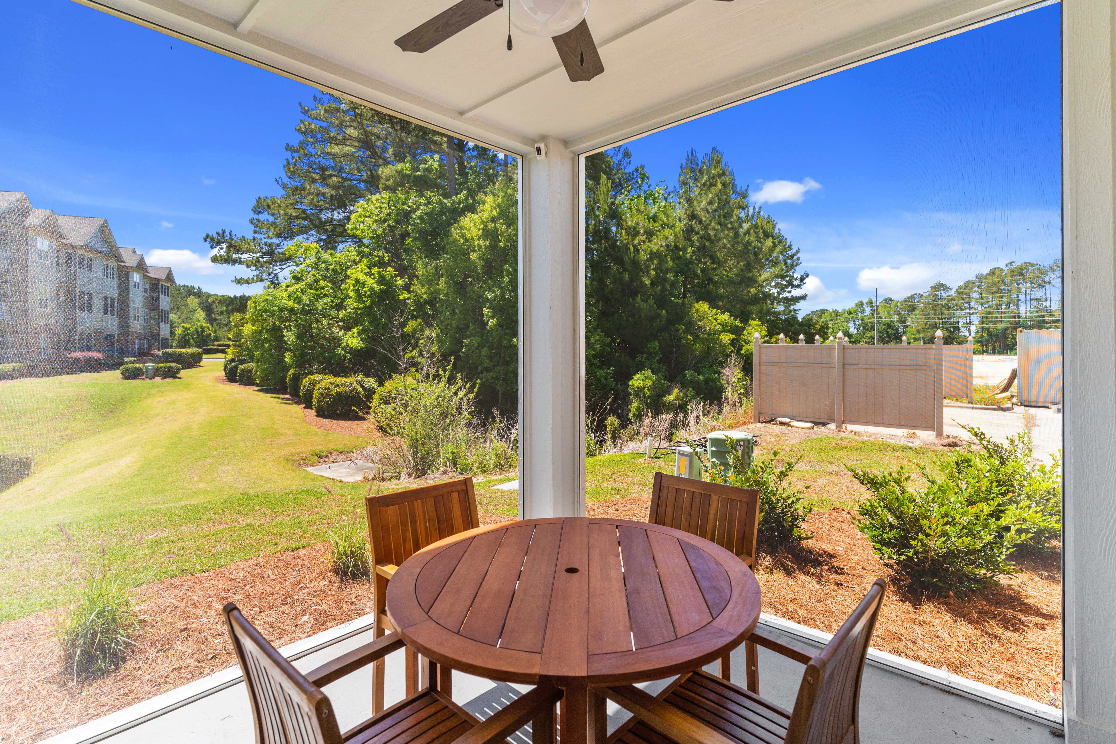 Centrally located condo with a patio, W/D, & AC - pool and on-site golf access