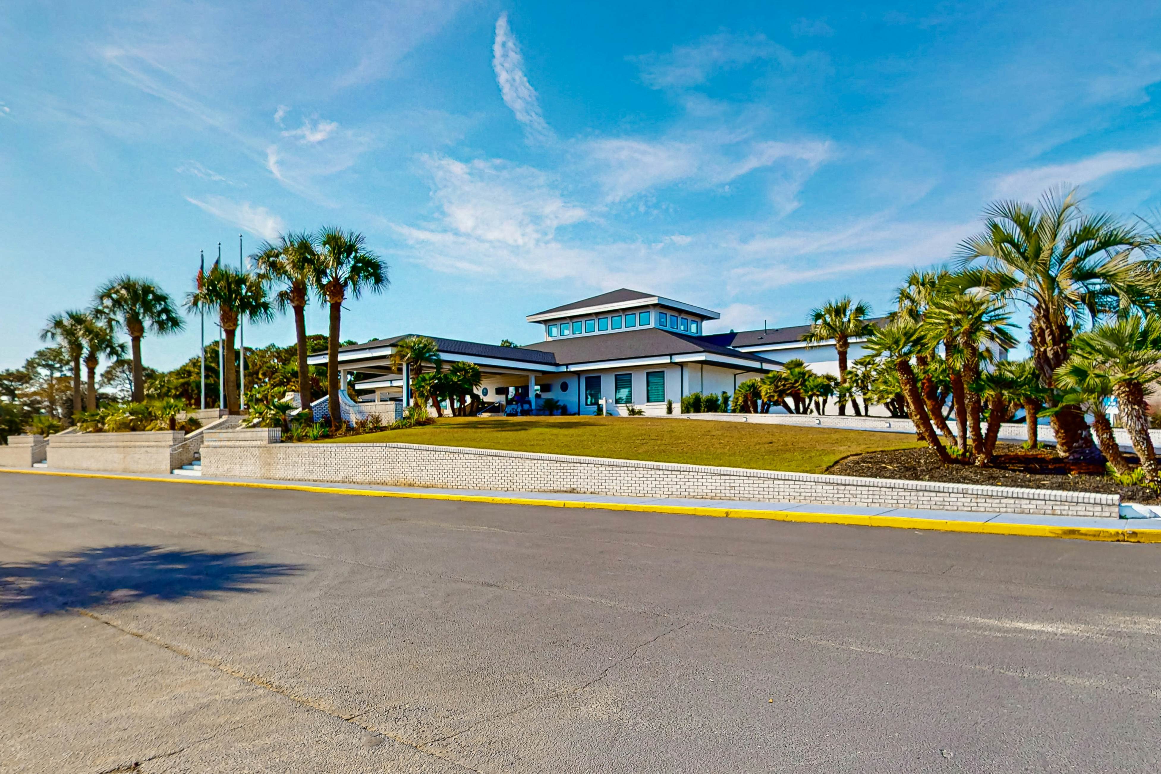 SB72B Sea Trail Golf-Beach Mini Suite