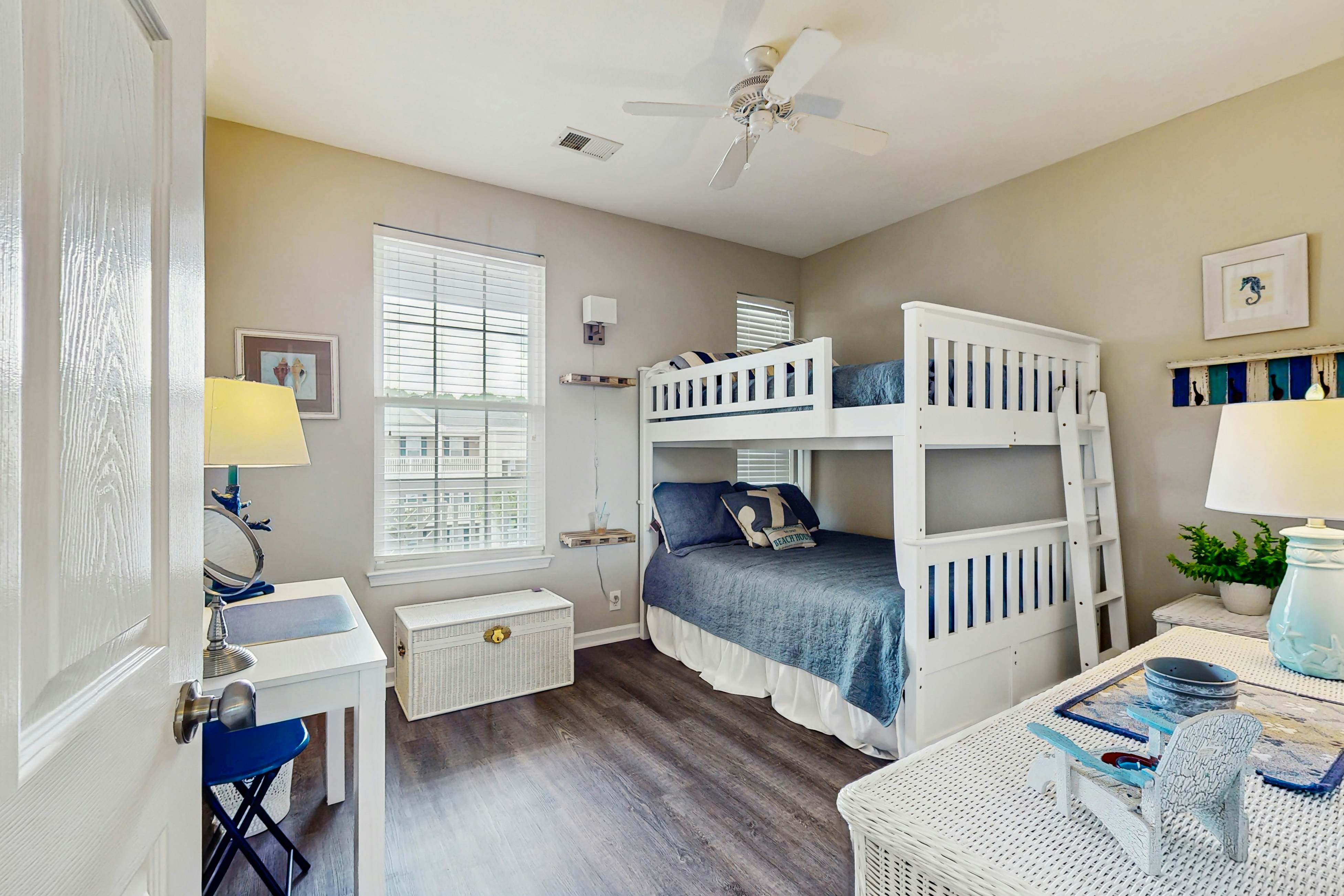 SB76 Sunset Shangri-La