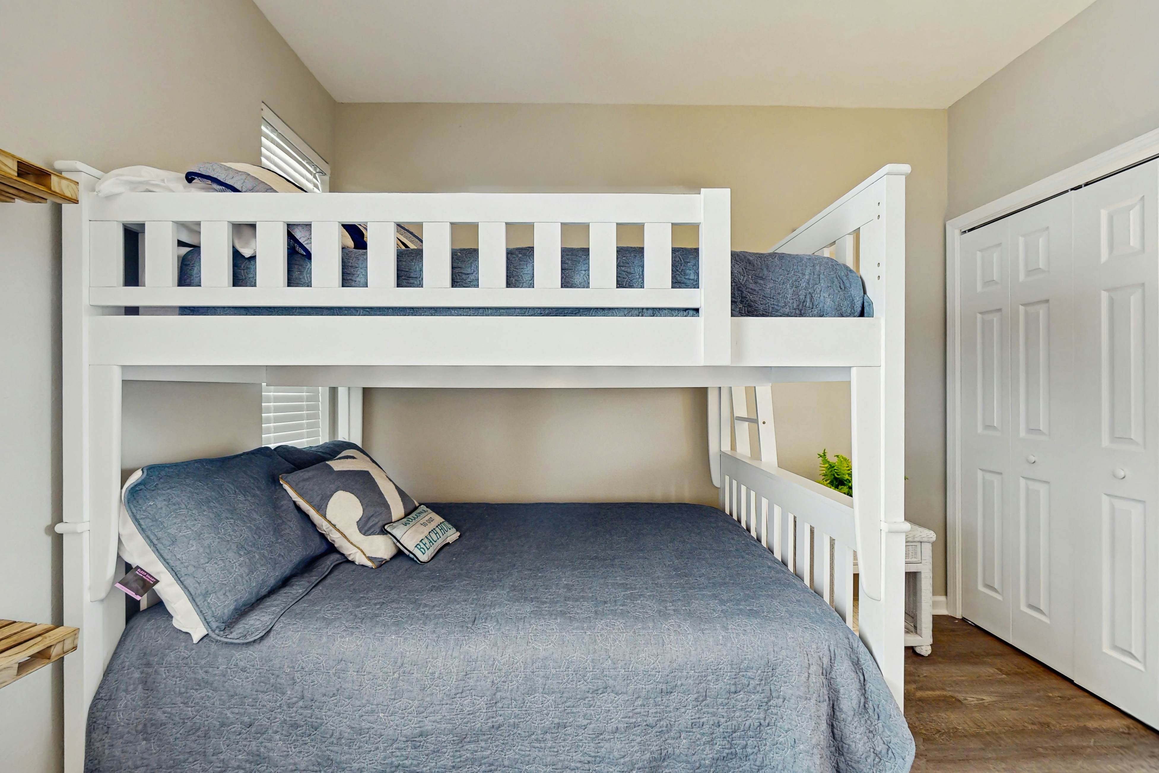 SB76 Sunset Shangri-La