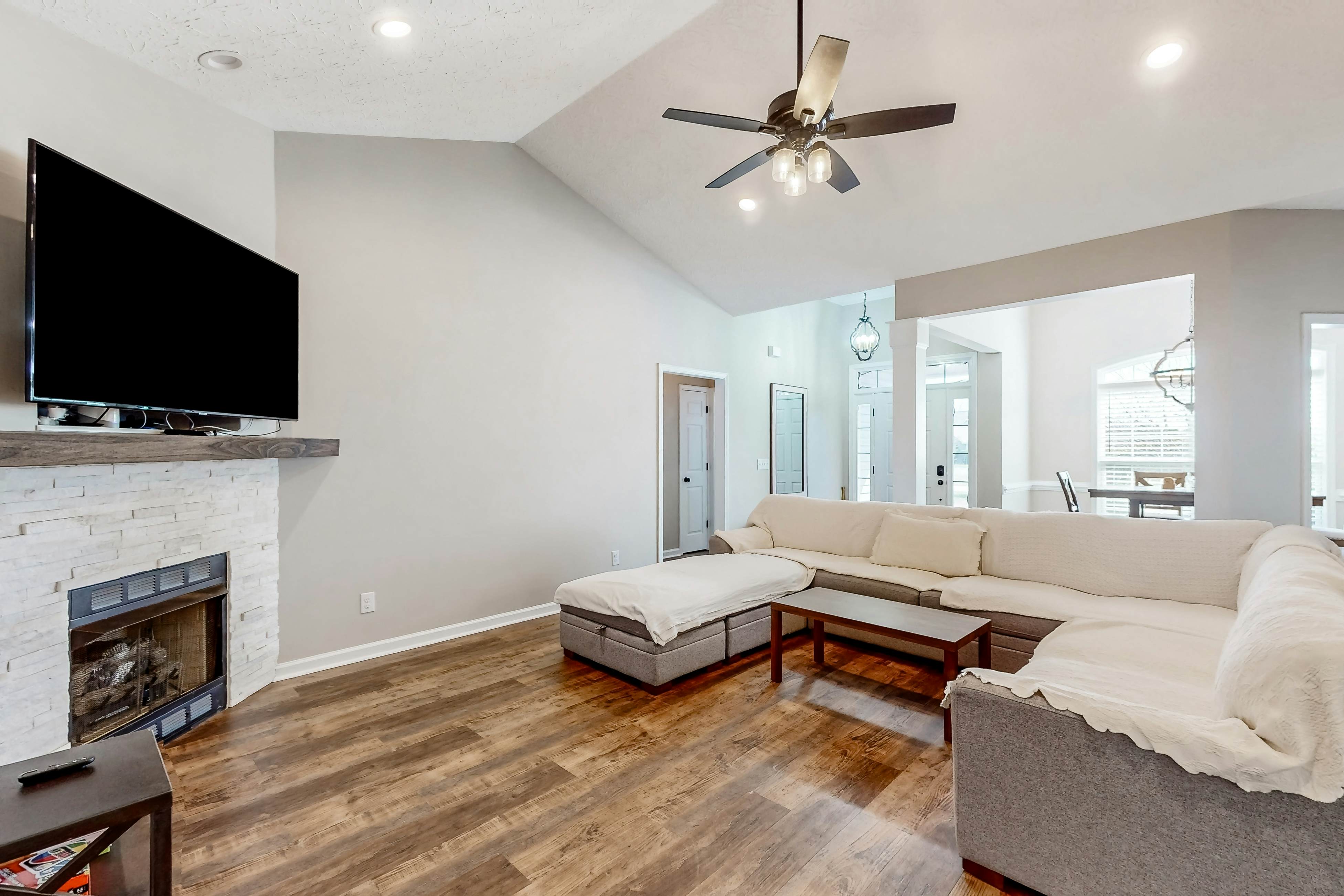 CAL16LR Shells & Shores