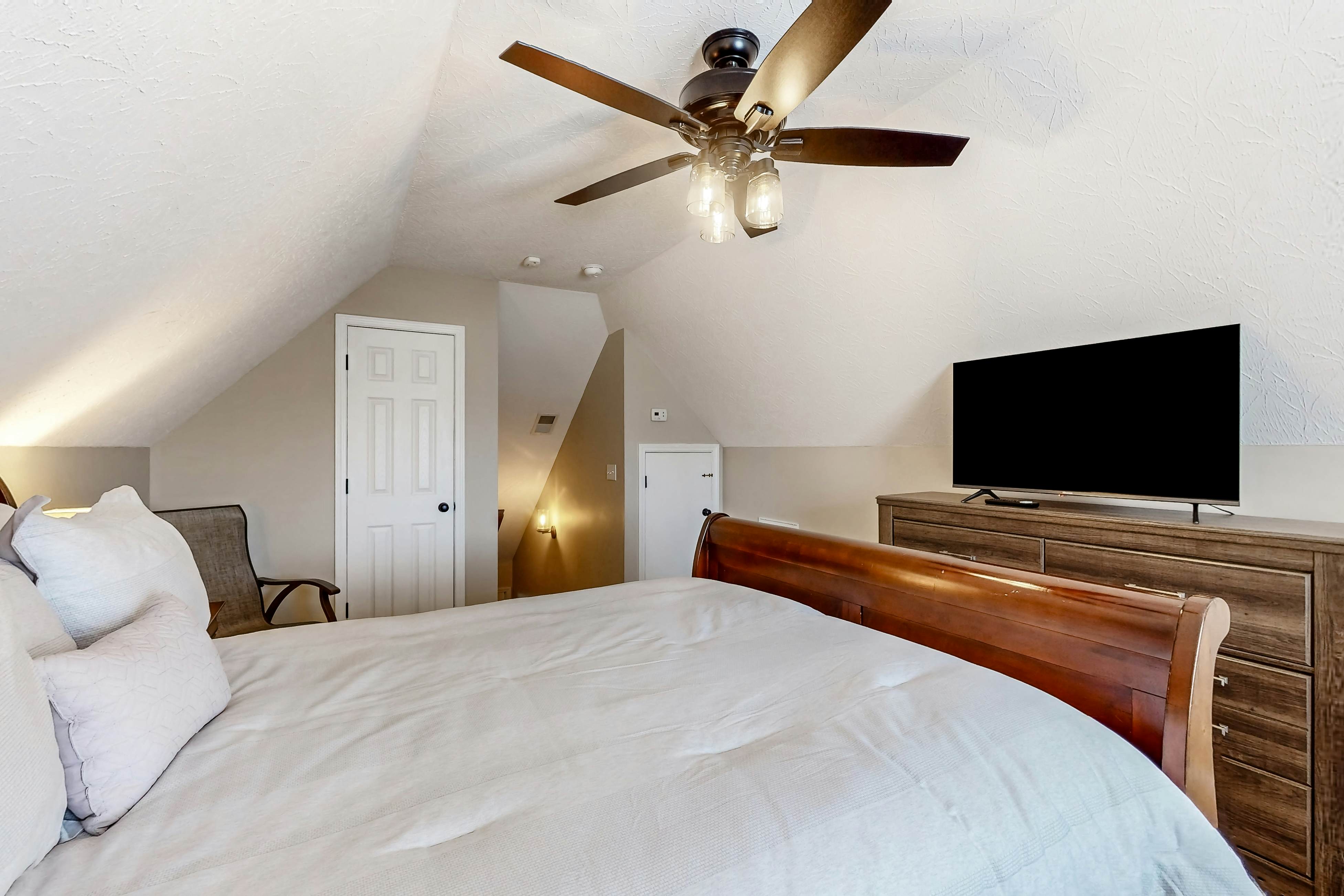 CAL16LR Shells & Shores