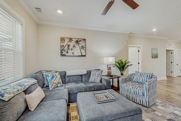 Coastal home near golf courses with shared pool and tennis courts