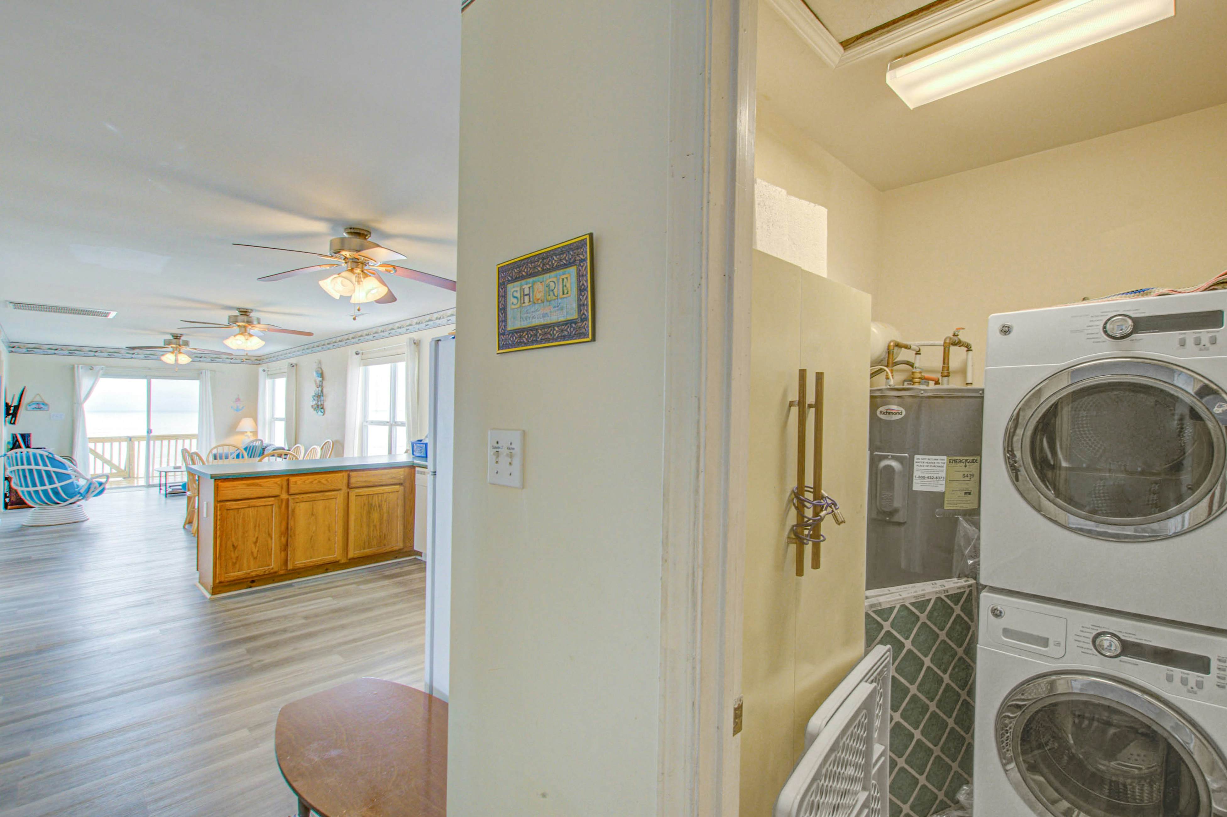 HB01 1 Anchors Away Oceanfront